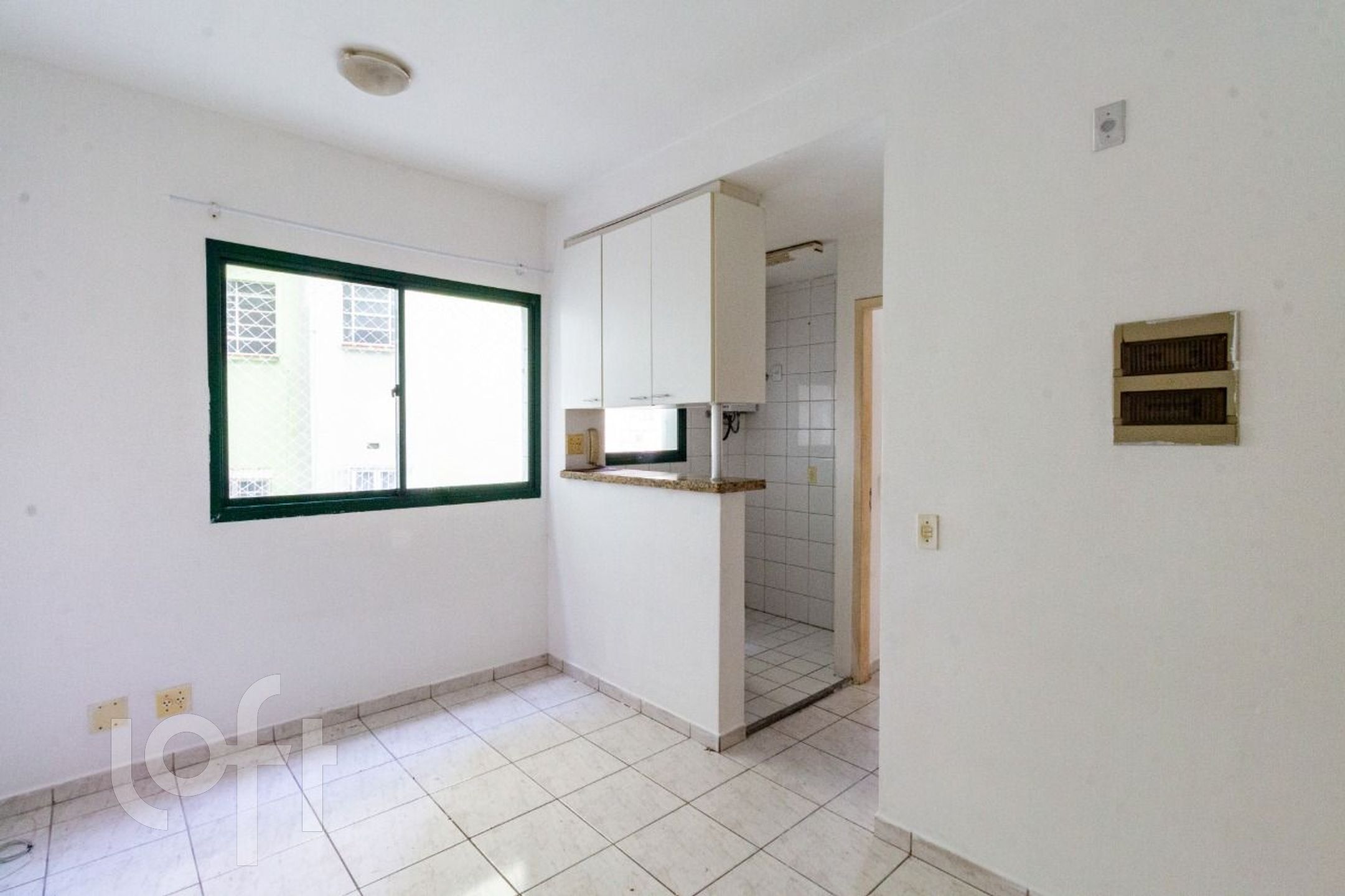 Apartamento à venda com 1 quarto, 38m² - Foto 2