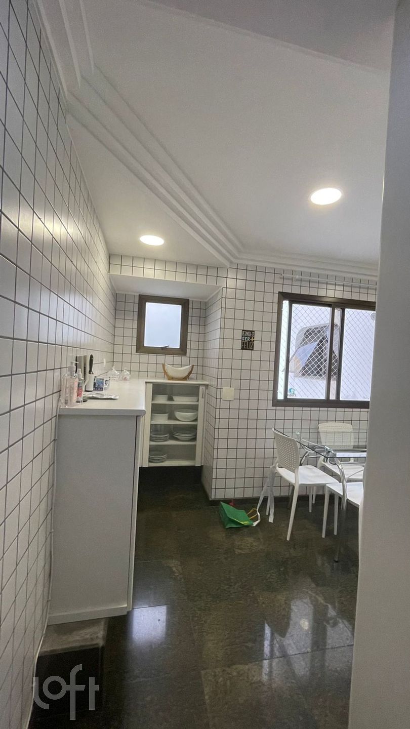 Apartamento à venda com 4 quartos, 143m² - Foto 16