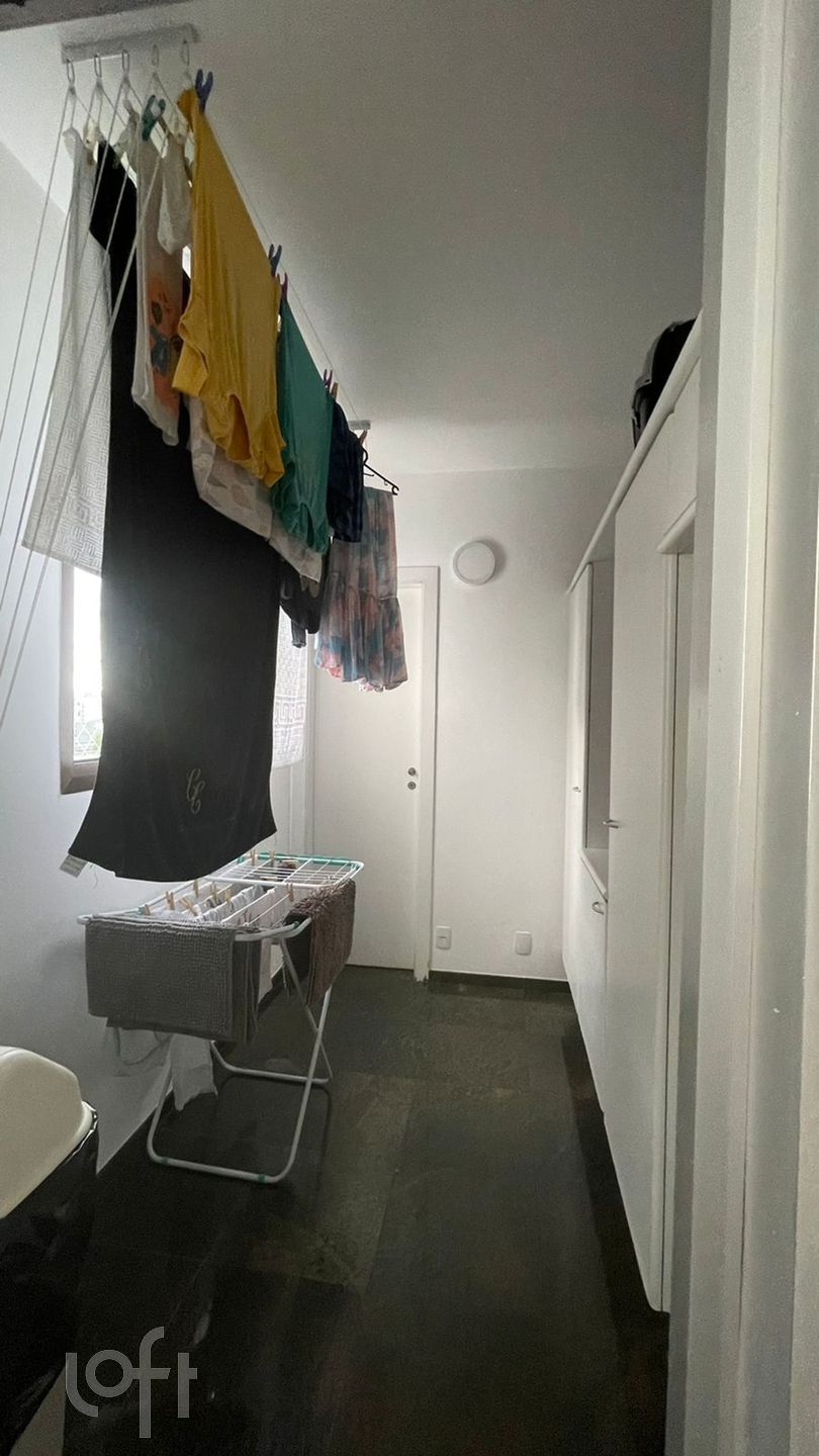 Apartamento à venda com 4 quartos, 143m² - Foto 12