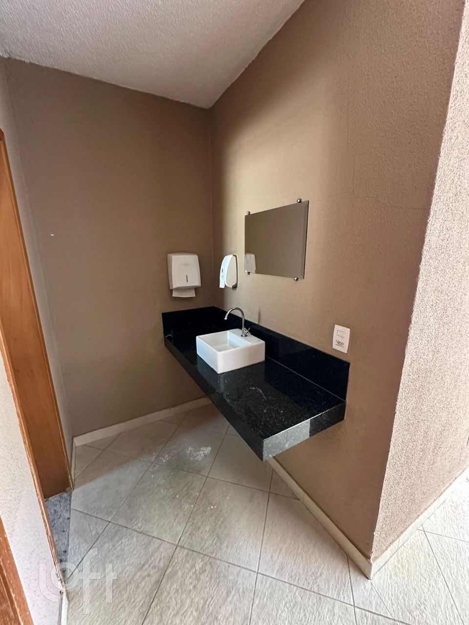 Apartamento à venda com 3 quartos, 81m² - Foto 15