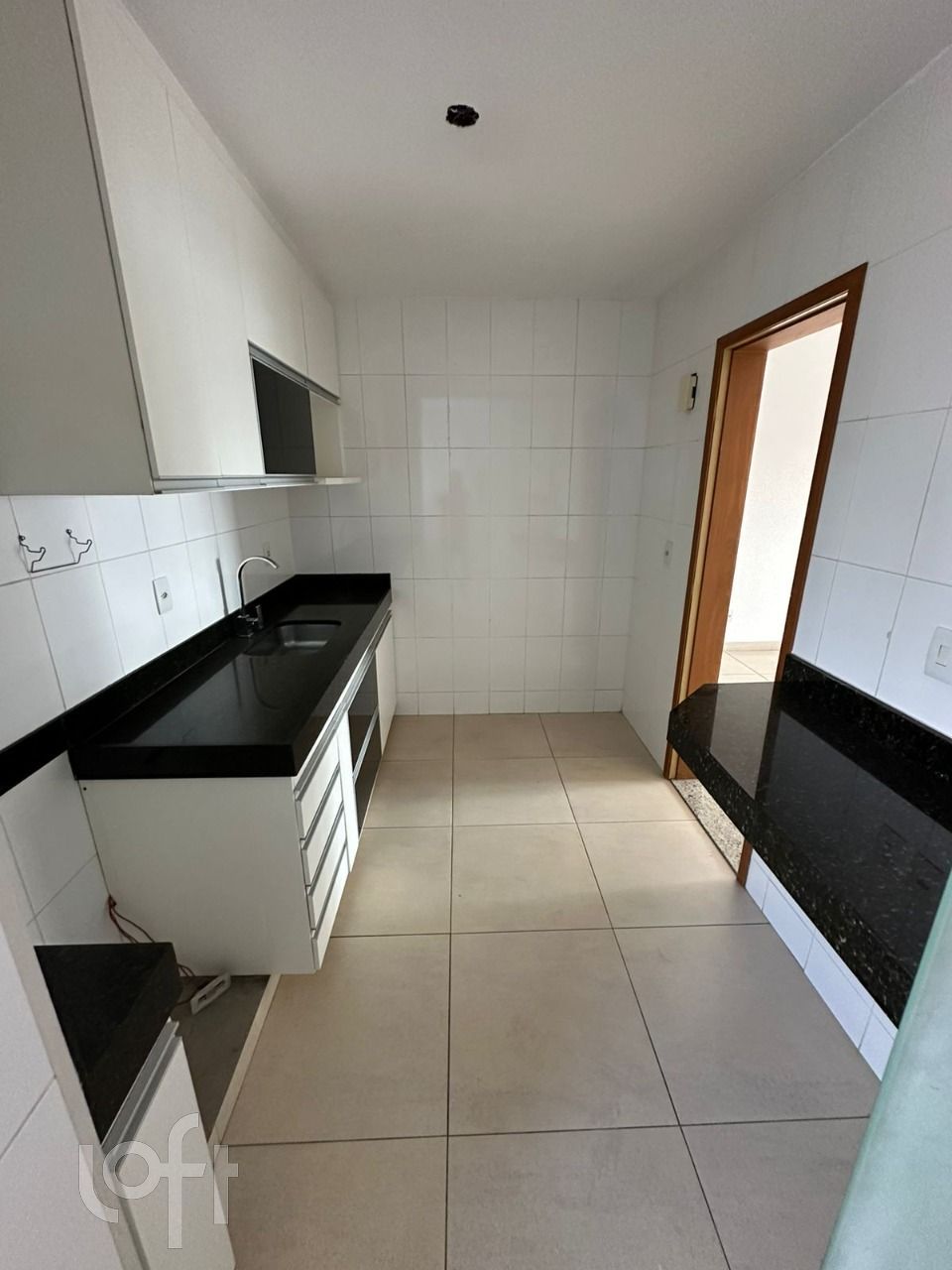 Apartamento à venda com 3 quartos, 81m² - Foto 8