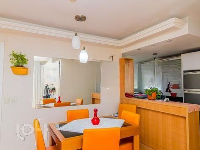 Apartamento com 76m², 3 dormitórios, 1 suíte, 1 vaga, Cristo Redentor em Porto Alegre