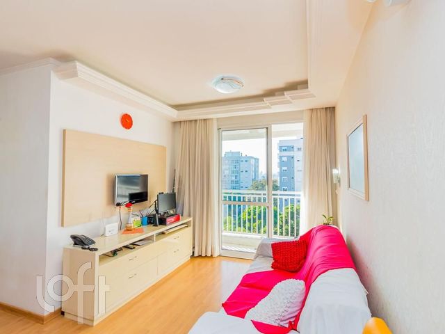 Apartamento com 76m², 3 dormitórios, 1 suíte, 1 vaga, Cristo Redentor em Porto Alegre