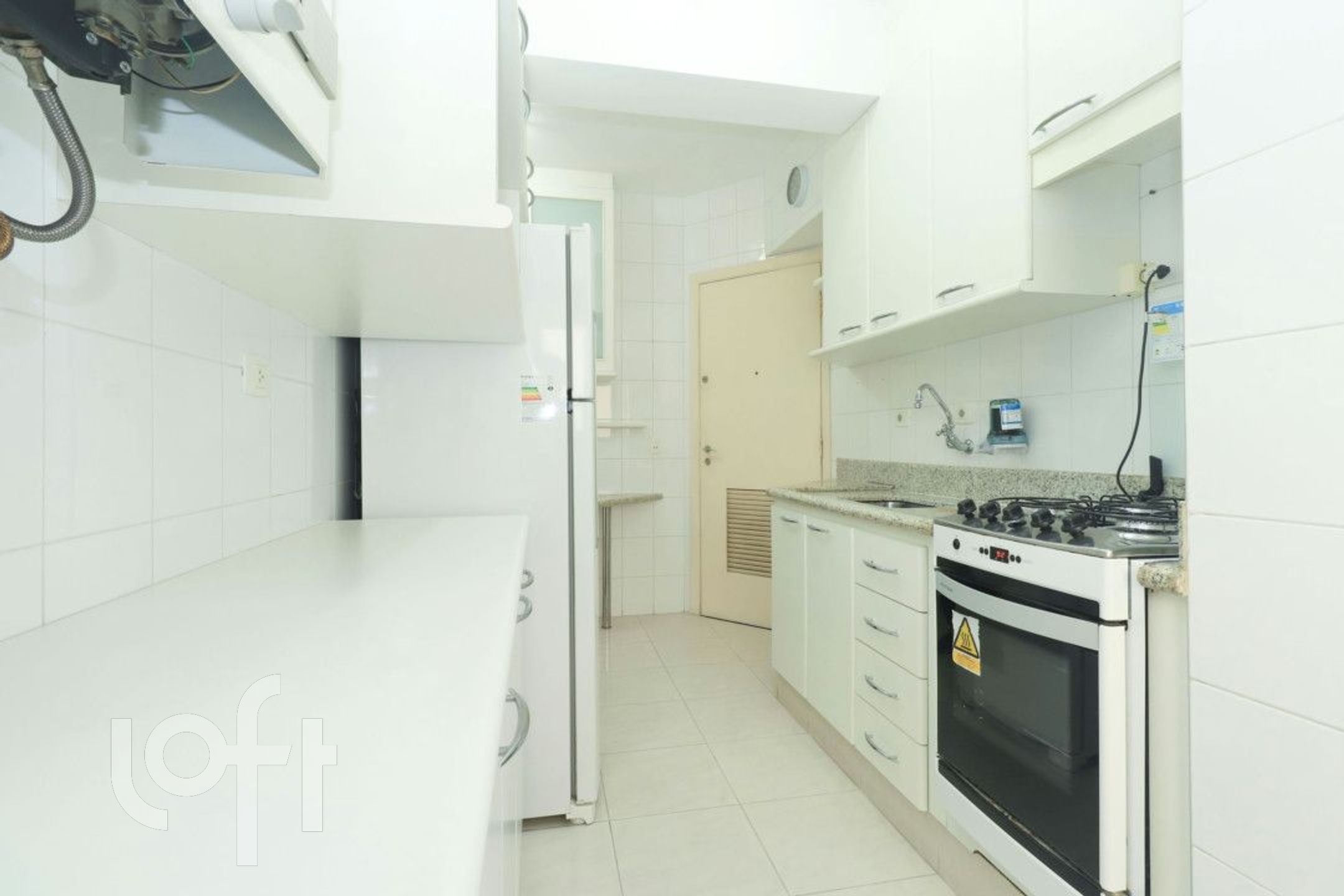 Apartamento à venda com 3 quartos, 96m² - Foto 28