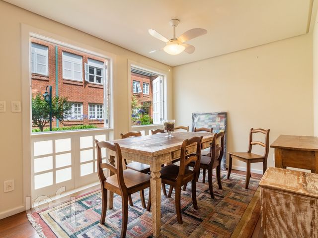 Casa em Condomínio com 193m², 3 dormitórios, 1 suíte, 3 vagas, Chácara das Pedras em Porto Alegre