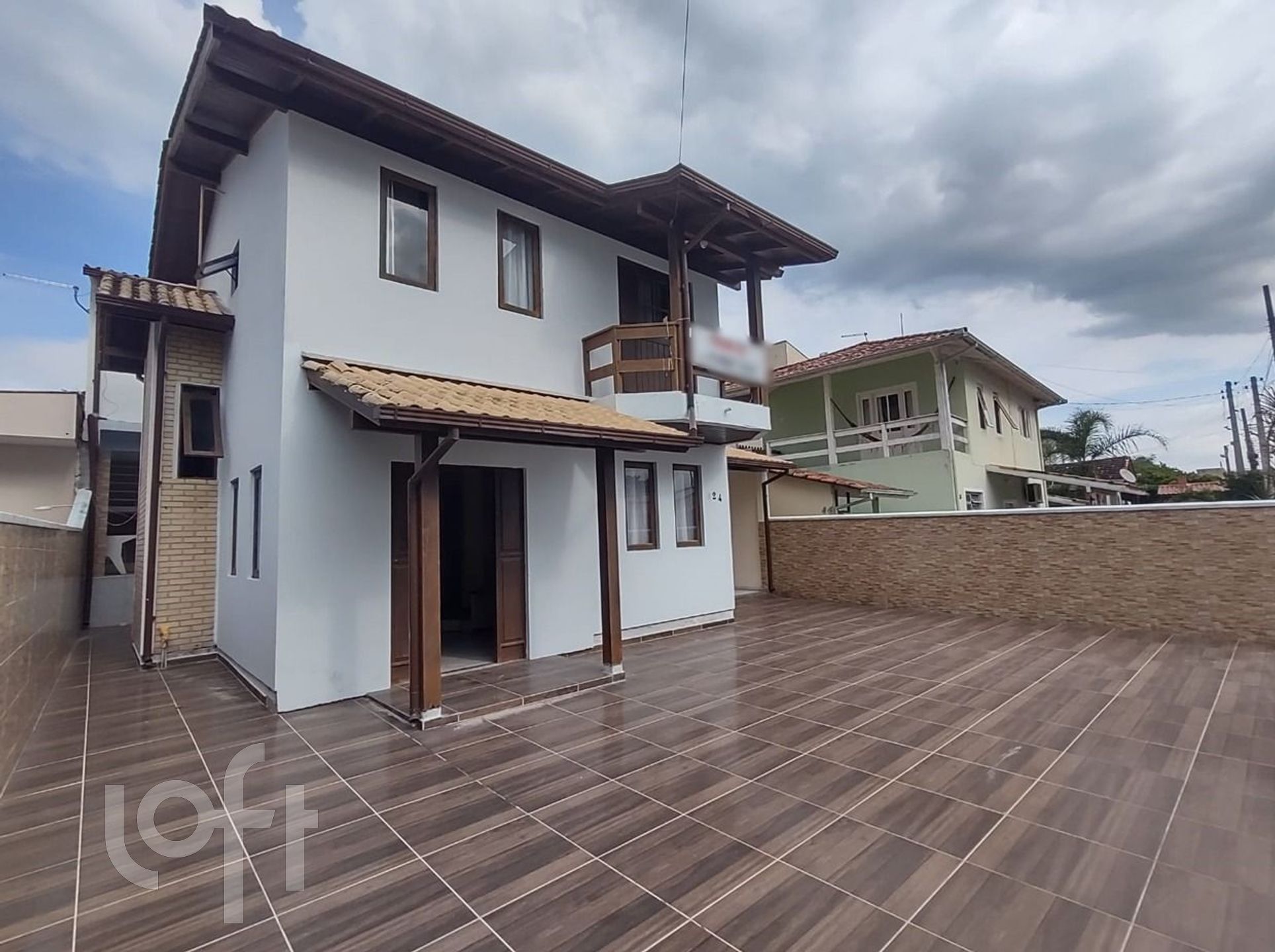 Casa à venda em Pinheira com 300 m², 6 quartos, 1 suíte, 3 vagas