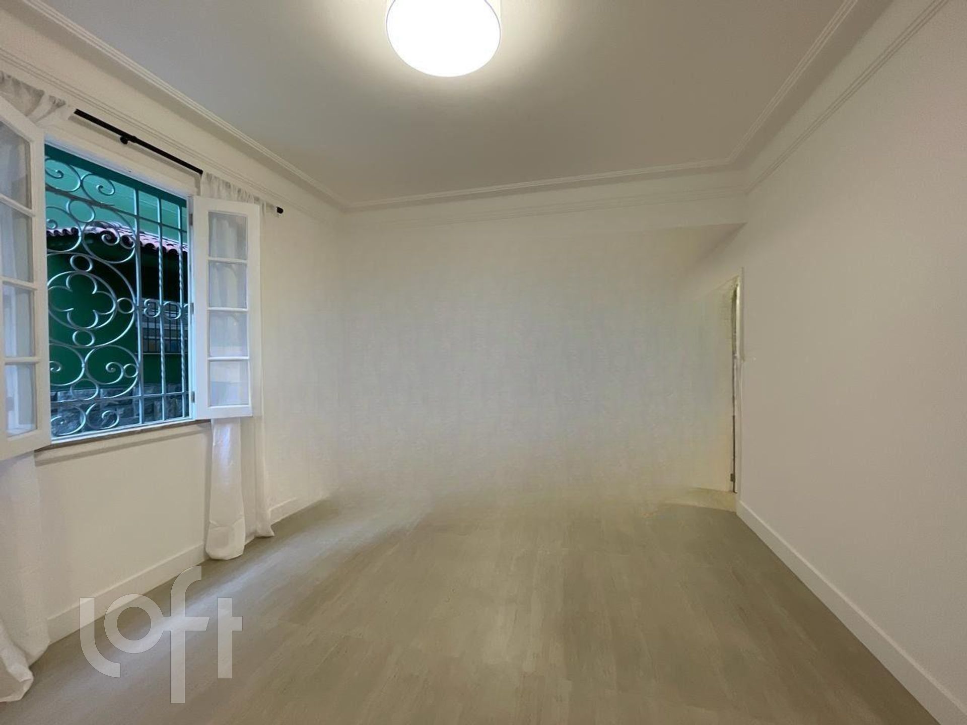 Apartamento à venda com 3 quartos, 126m² - Foto 4