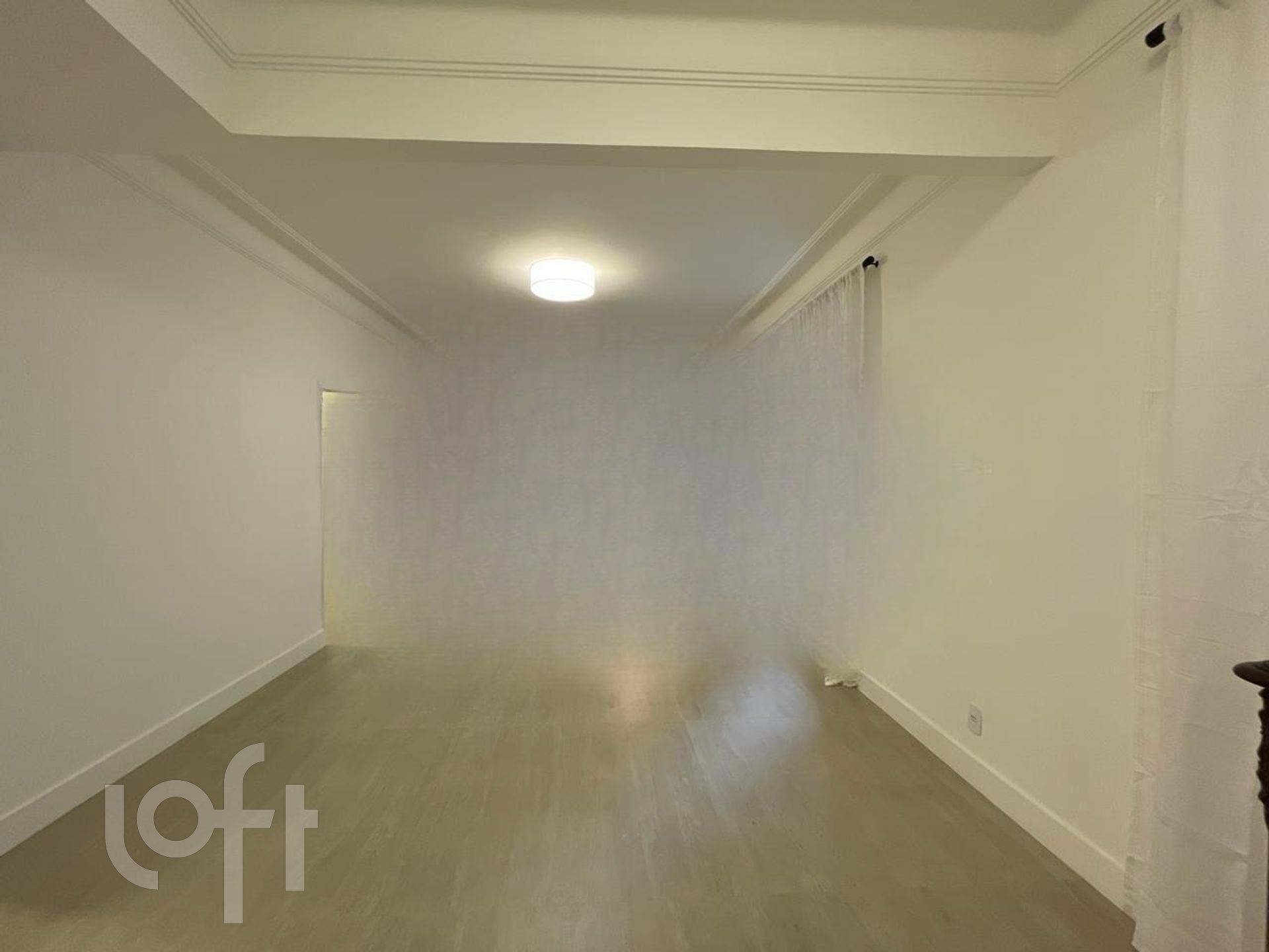 Apartamento à venda com 3 quartos, 126m² - Foto 1