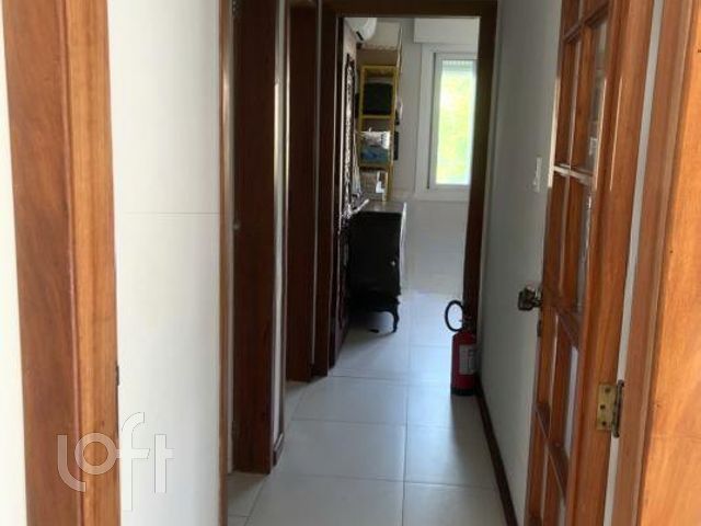 Apartamento com 105m², 2 dormitórios, Rio Branco em Porto Alegre