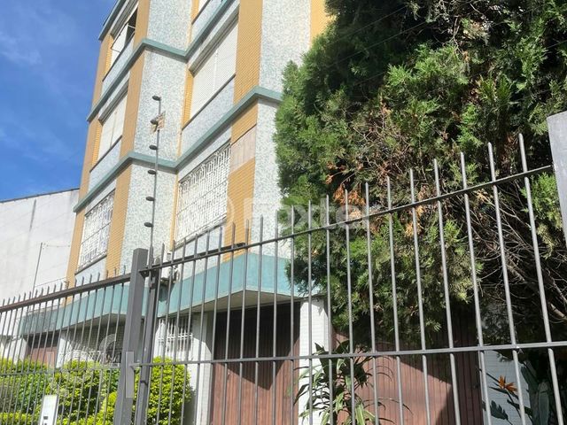 Apartamento com 105m², 2 dormitórios, Rio Branco em Porto Alegre