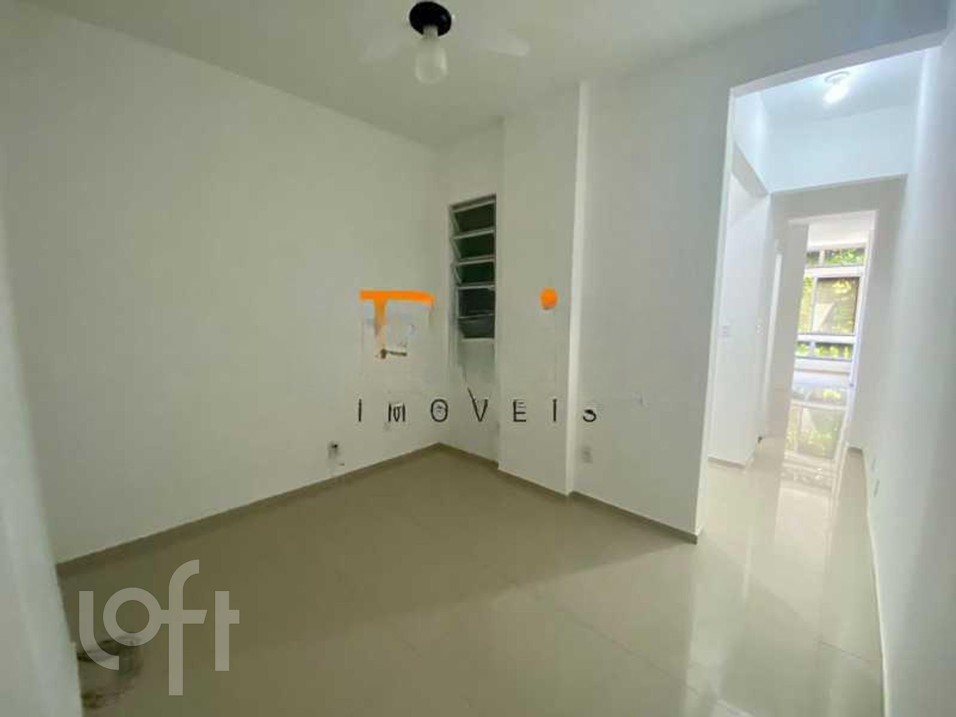 Apartamento à venda com 1 quarto, 40m² - Foto 21