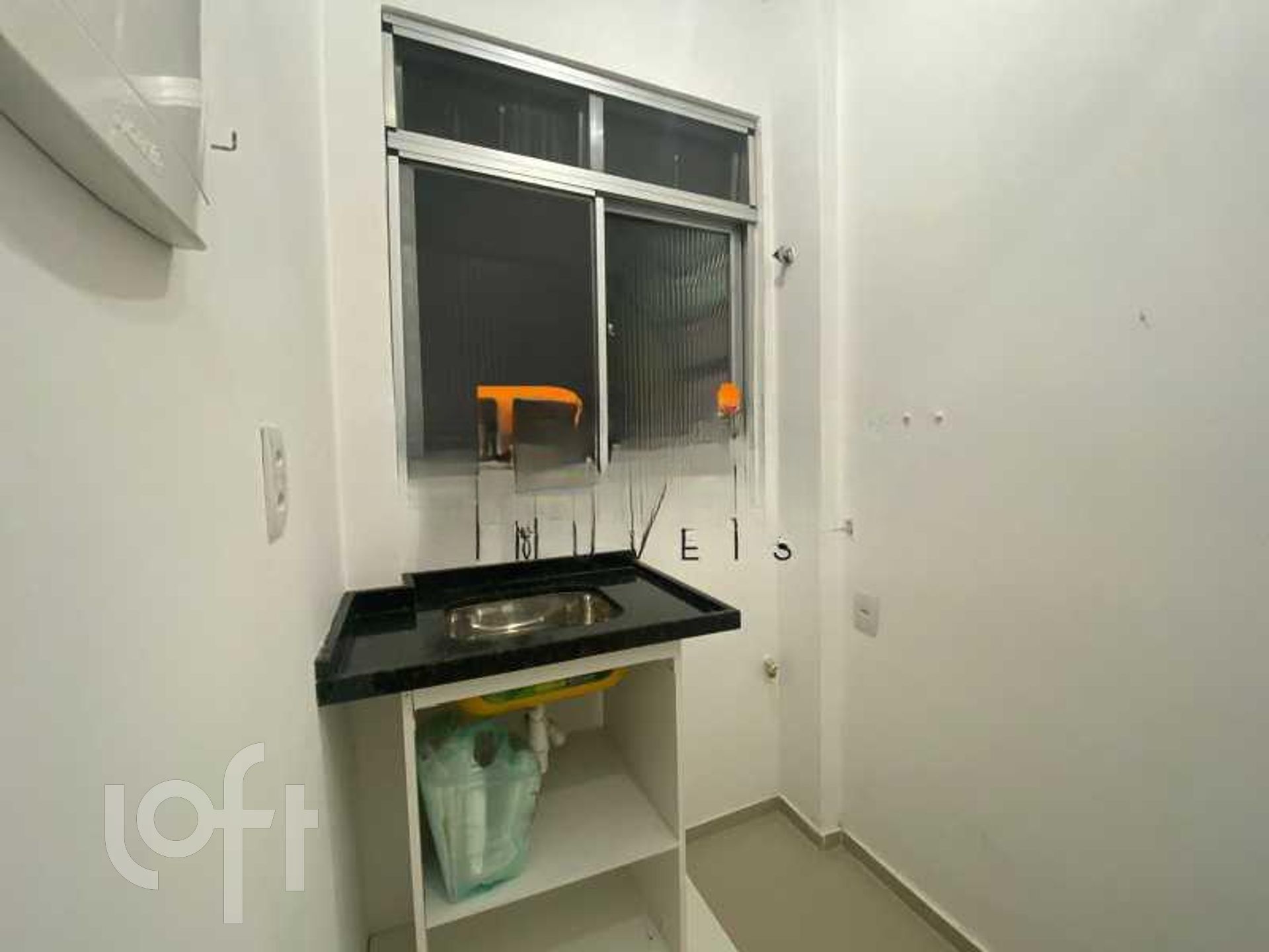 Apartamento à venda com 1 quarto, 40m² - Foto 14