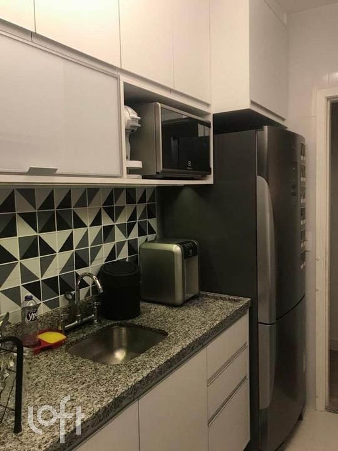 Apartamento à venda com 2 quartos, 64m² - Foto 15