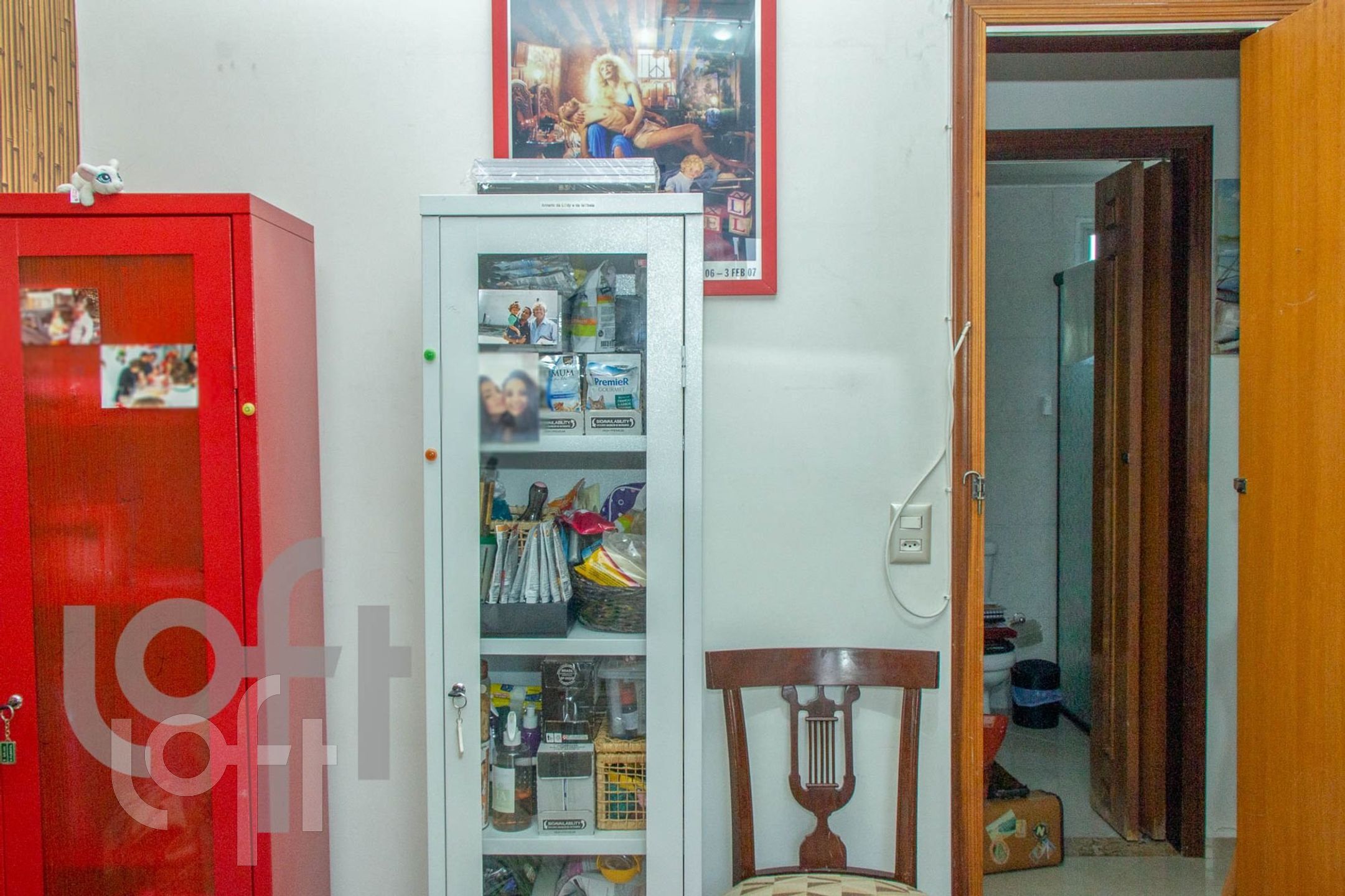 Apartamento à venda com 3 quartos, 75m² - Foto 4