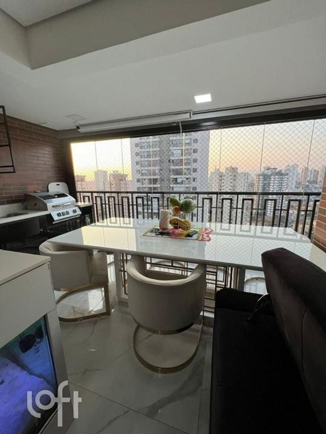 Apartamento à venda com 2 quartos, 69m² - Foto 2