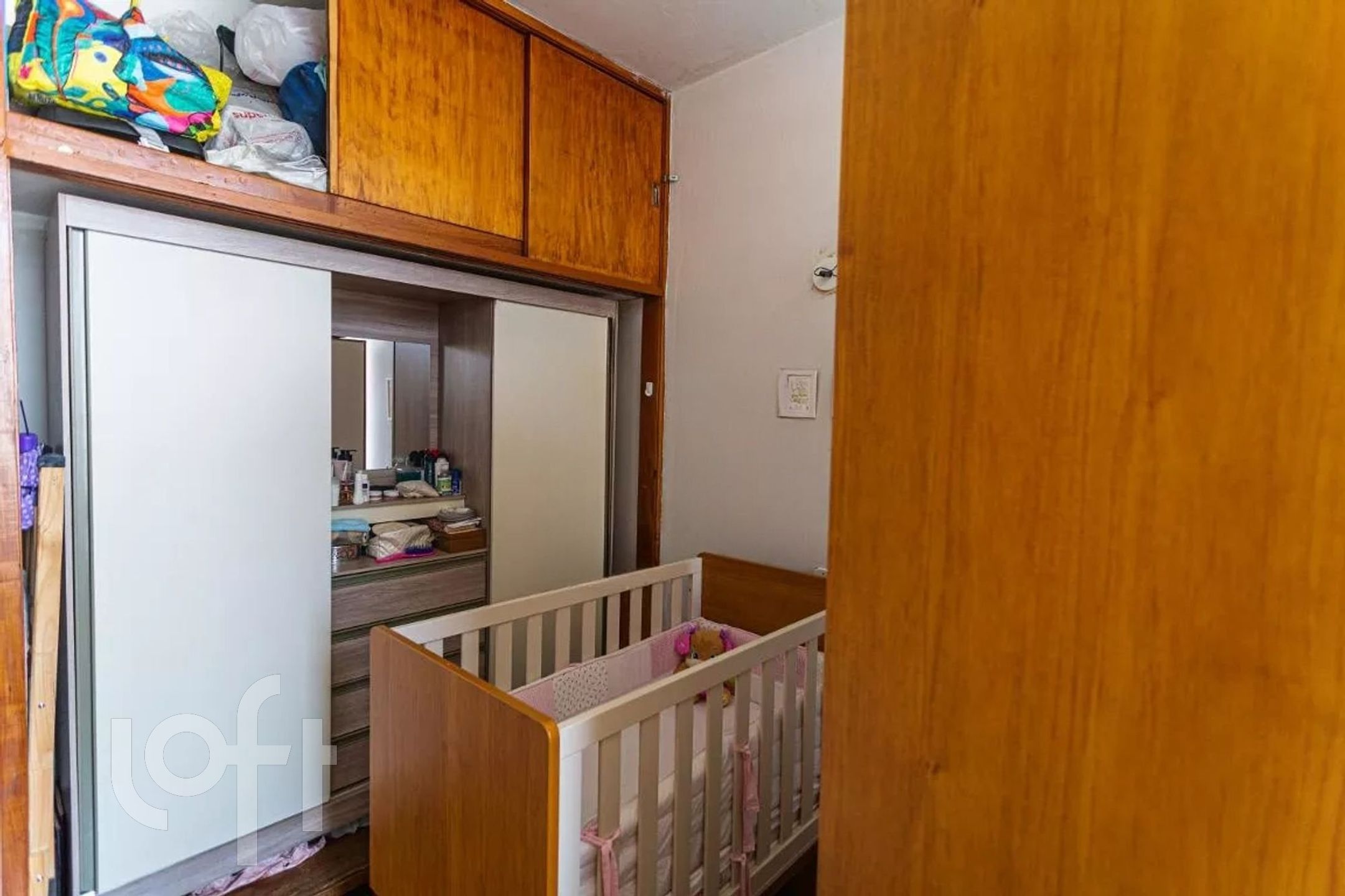 Apartamento à venda com 1 quarto, 60m² - Foto 2