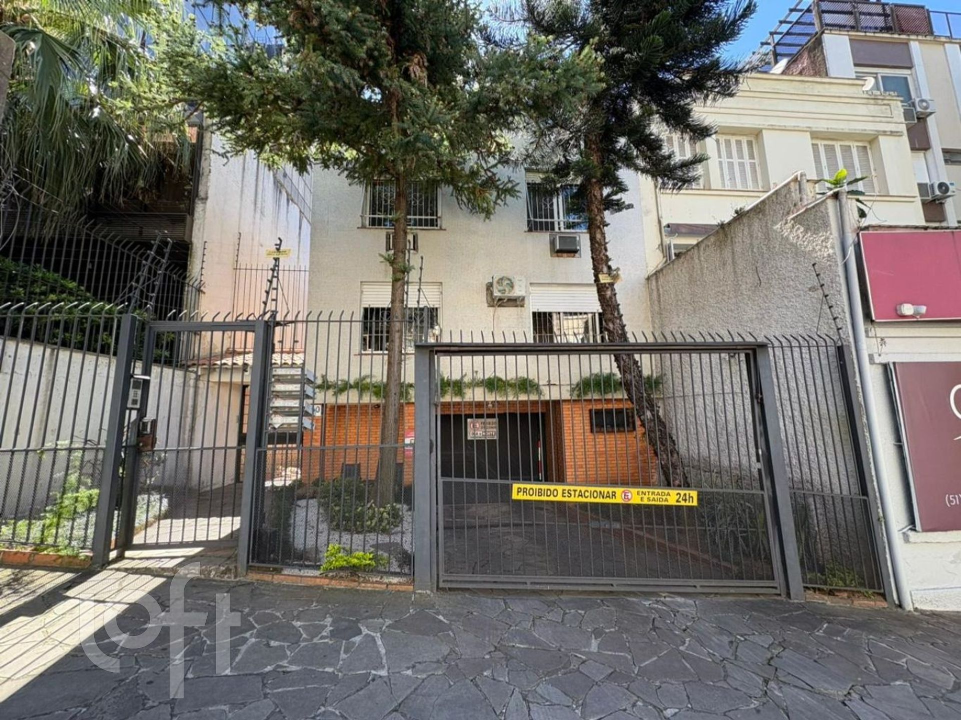 Apartamento com 110m², 3 dormitórios, 1 suíte, 2 vagas, Rio Branco em Porto Alegre