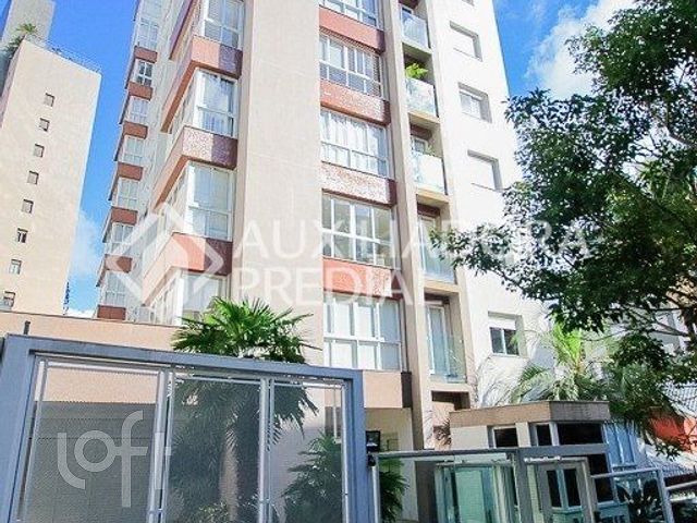 Apartamento com 93m², 2 dormitórios, 2 suítes, 2 vagas, Rio Branco em Porto Alegre