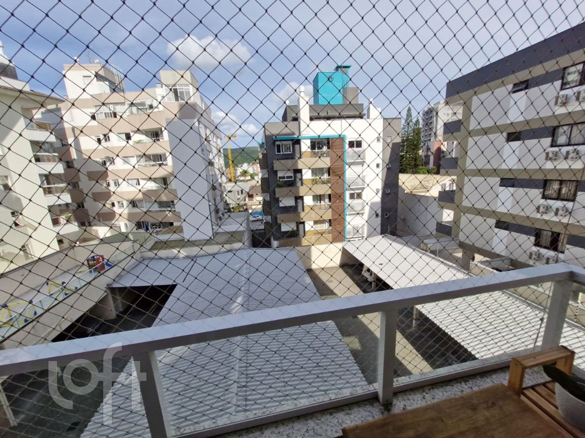 Apartamentos com 89m², 3 quartos, 1 suíte, 1 garagem, no bairro Trindade em Florianópolis