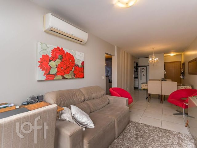 Apartamento com 70m², 2 dormitórios, 1 suíte, 1 vaga, Boa Vista em Porto Alegre