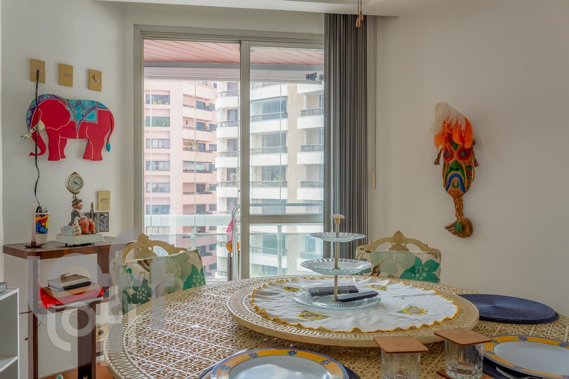 Apartamento à venda com 3 quartos, 242m² - Foto 17