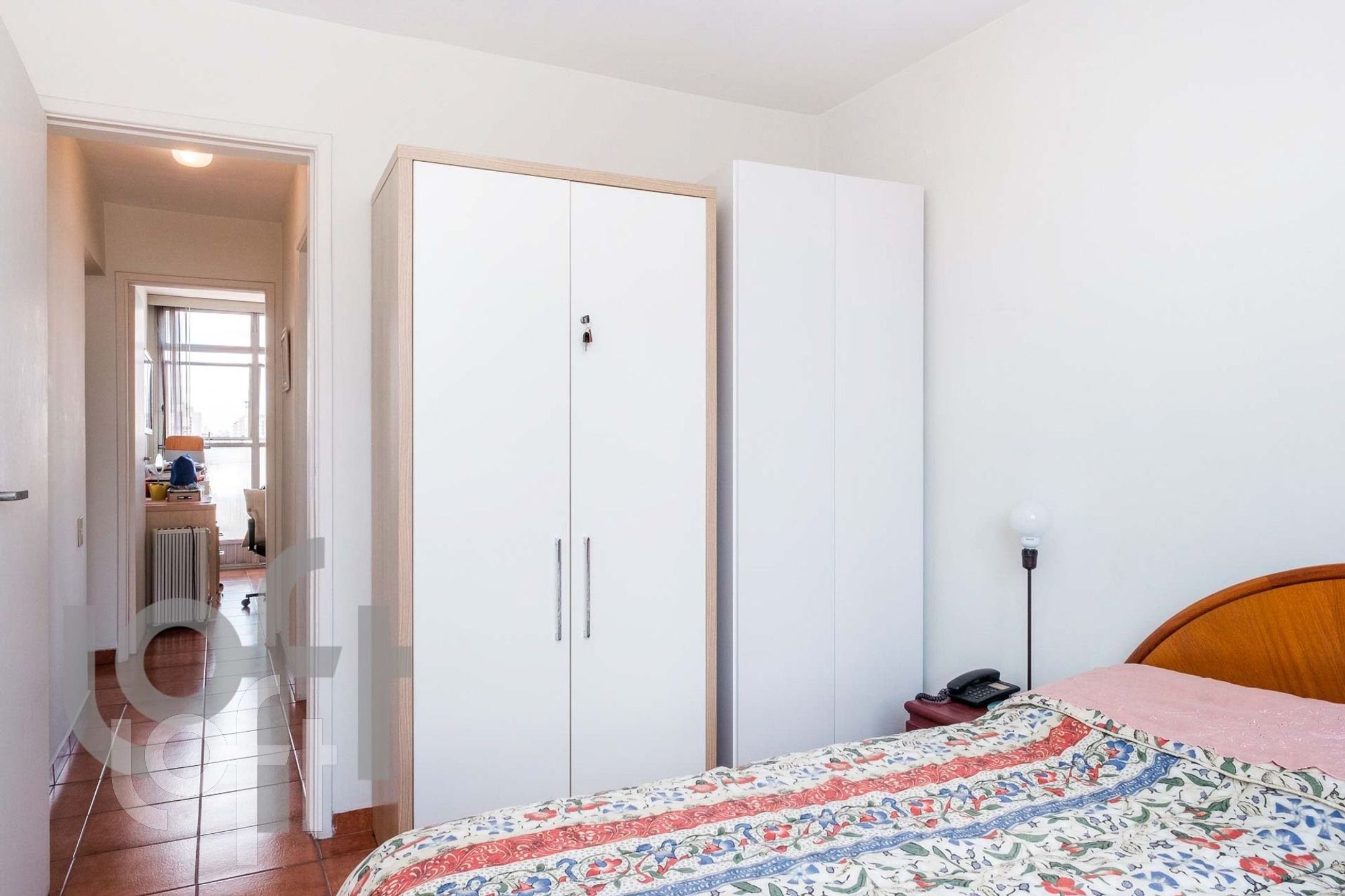 Apartamento à venda com 2 quartos, 60m² - Foto 22