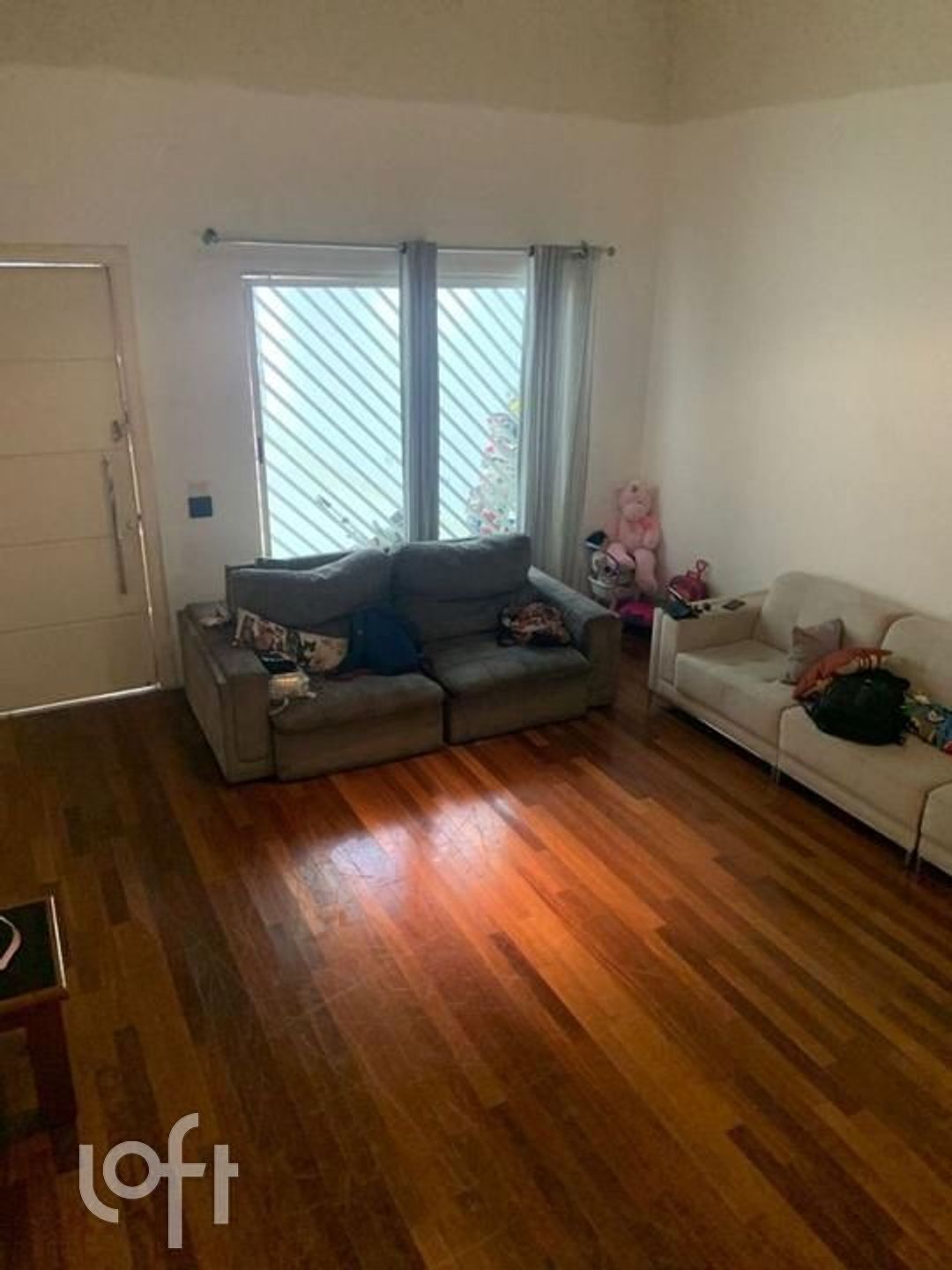 Casa à venda com 3 quartos, 300m² - Foto 1