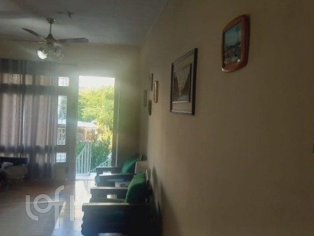 Casa com 109m², 3 dormitórios, 2 vagas, Cristo Redentor em Porto Alegre