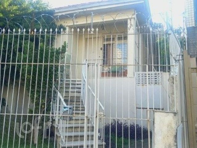 Casa com 109m², 3 dormitórios, 2 vagas, Cristo Redentor em Porto Alegre