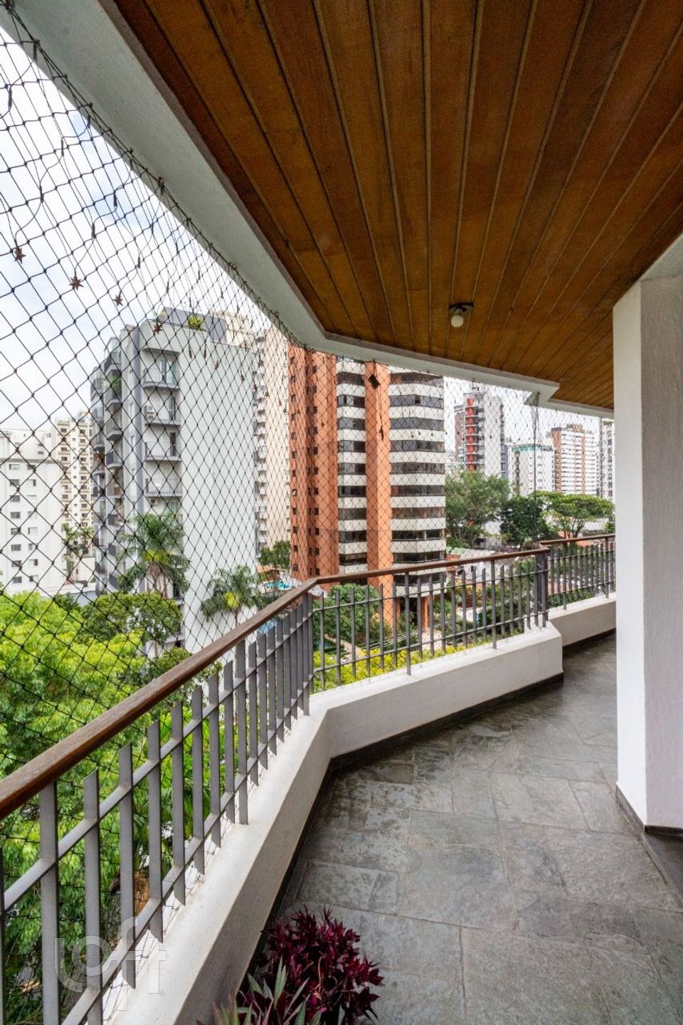 Apartamento à venda com 4 quartos, 215m² - Foto 7