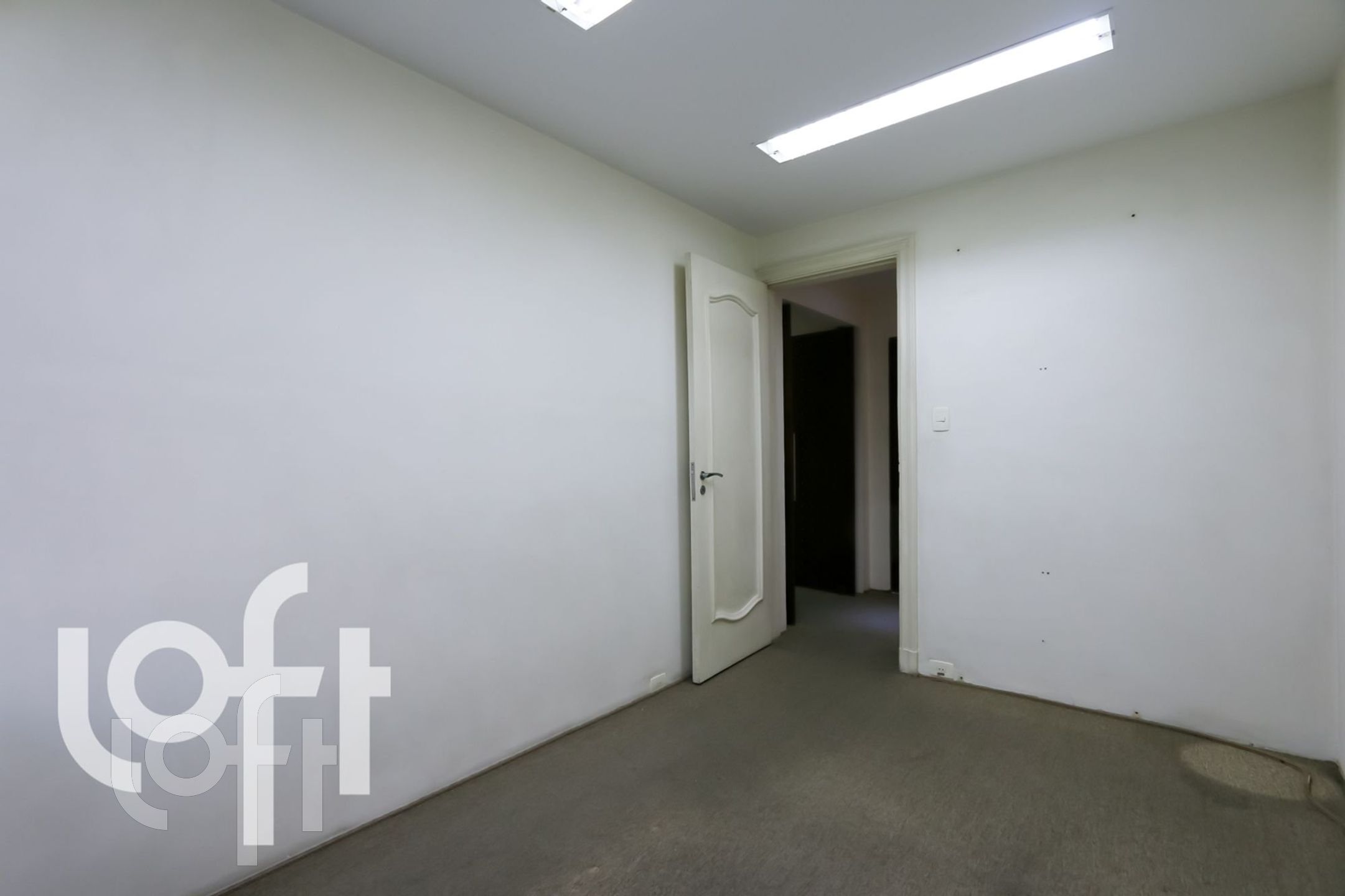 Apartamento à venda com 4 quartos, 175m² - Foto 31