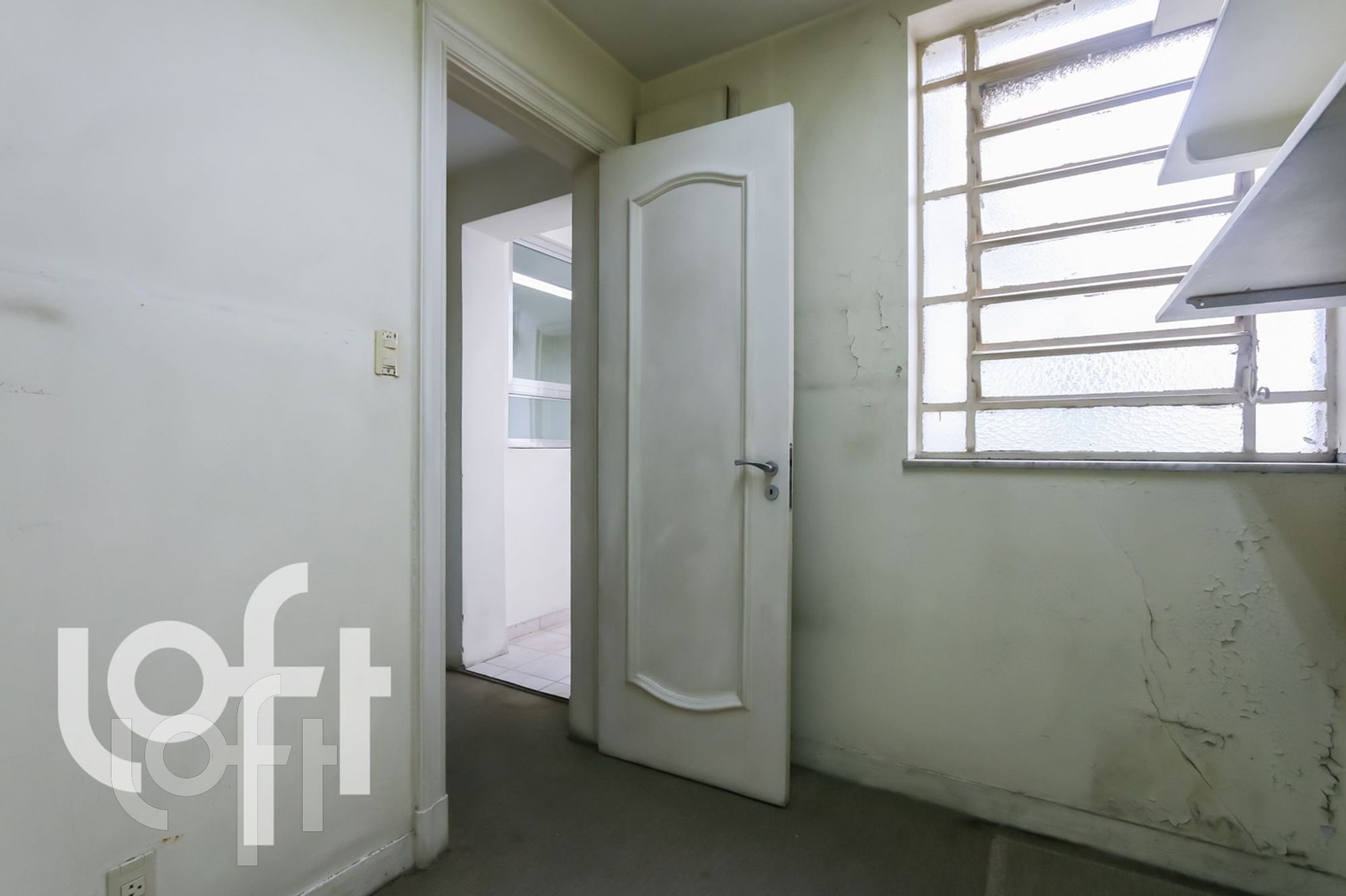 Apartamento à venda com 4 quartos, 175m² - Foto 18