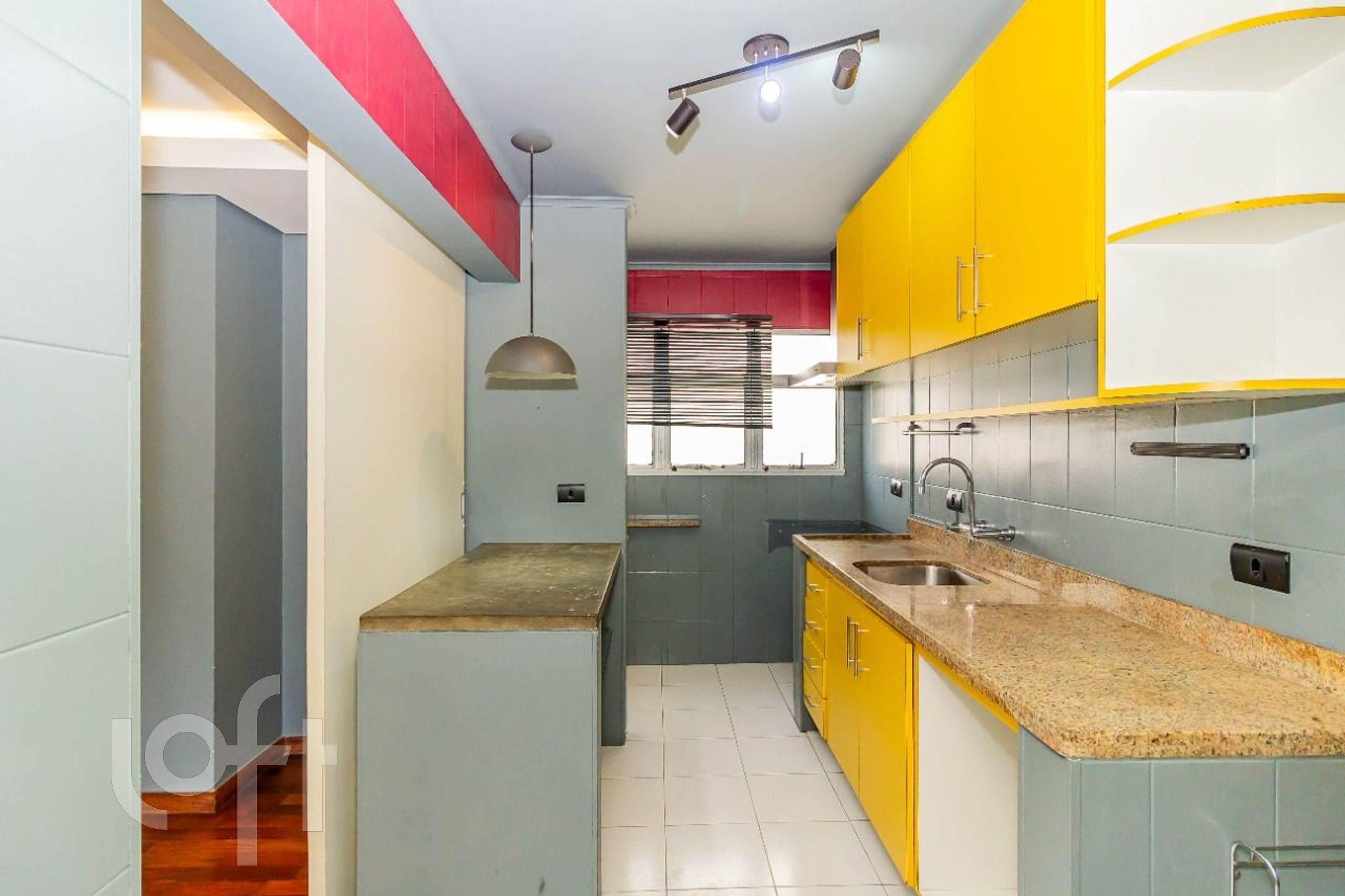 Apartamento à venda com 3 quartos, 98m² - Foto 20