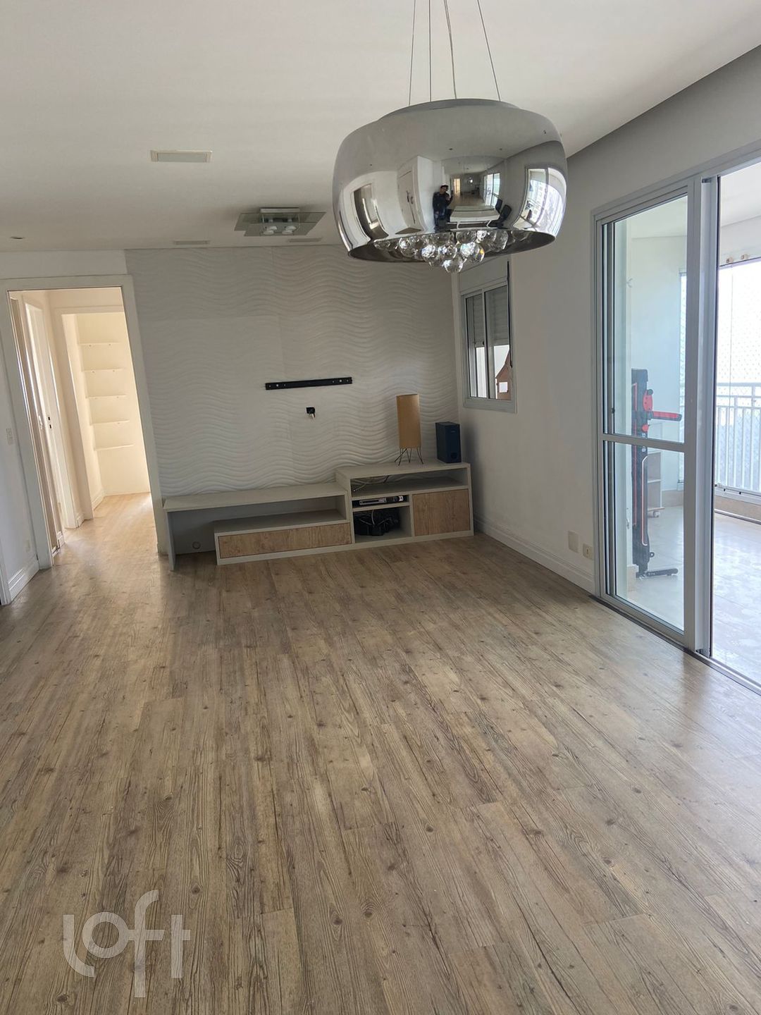 Apartamento à venda com 3 quartos, 104m² - Foto 2