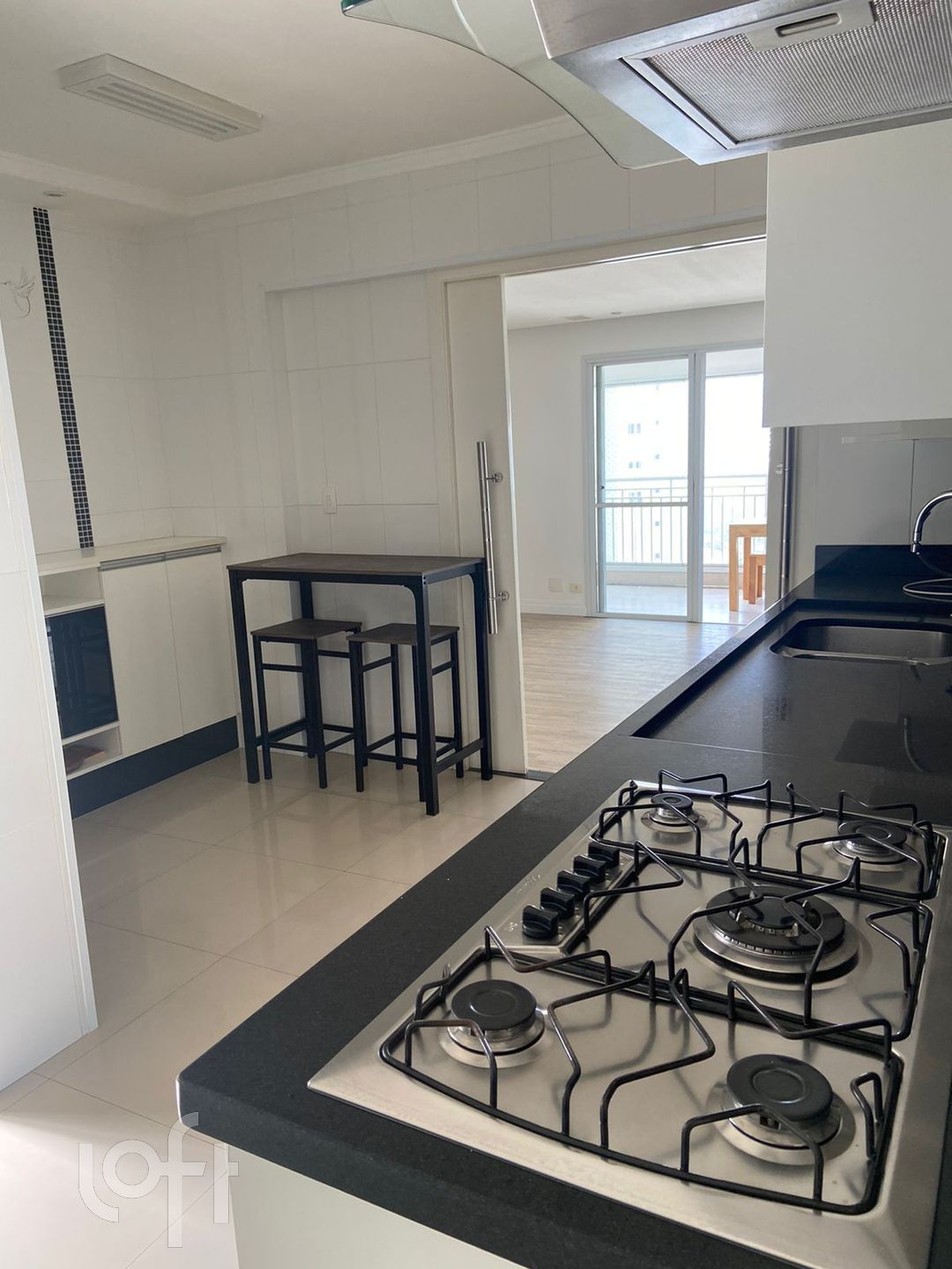 Apartamento à venda com 3 quartos, 104m² - Foto 10