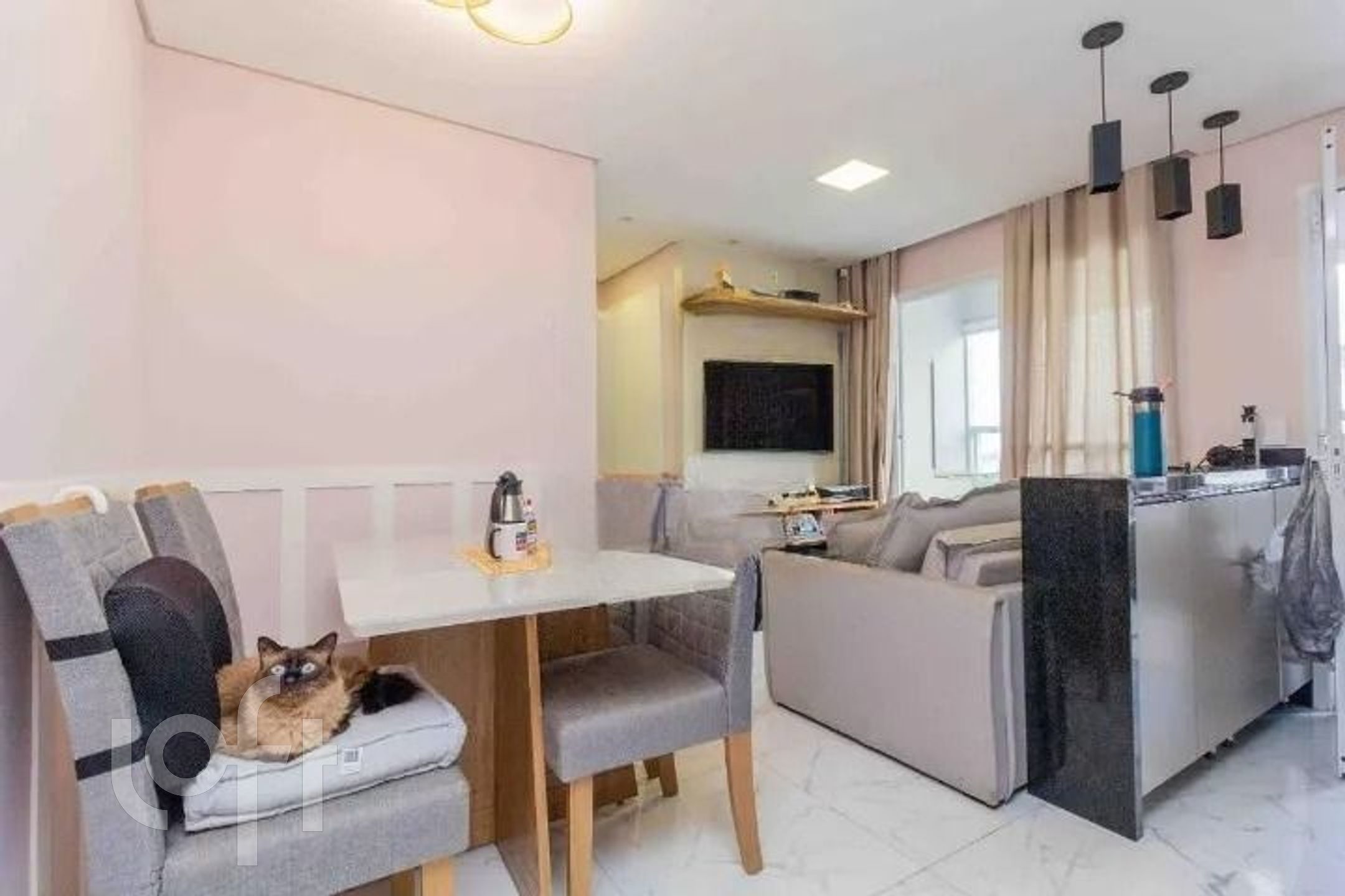 Apartamento à venda em Penha com 46 m², 2 quartos,