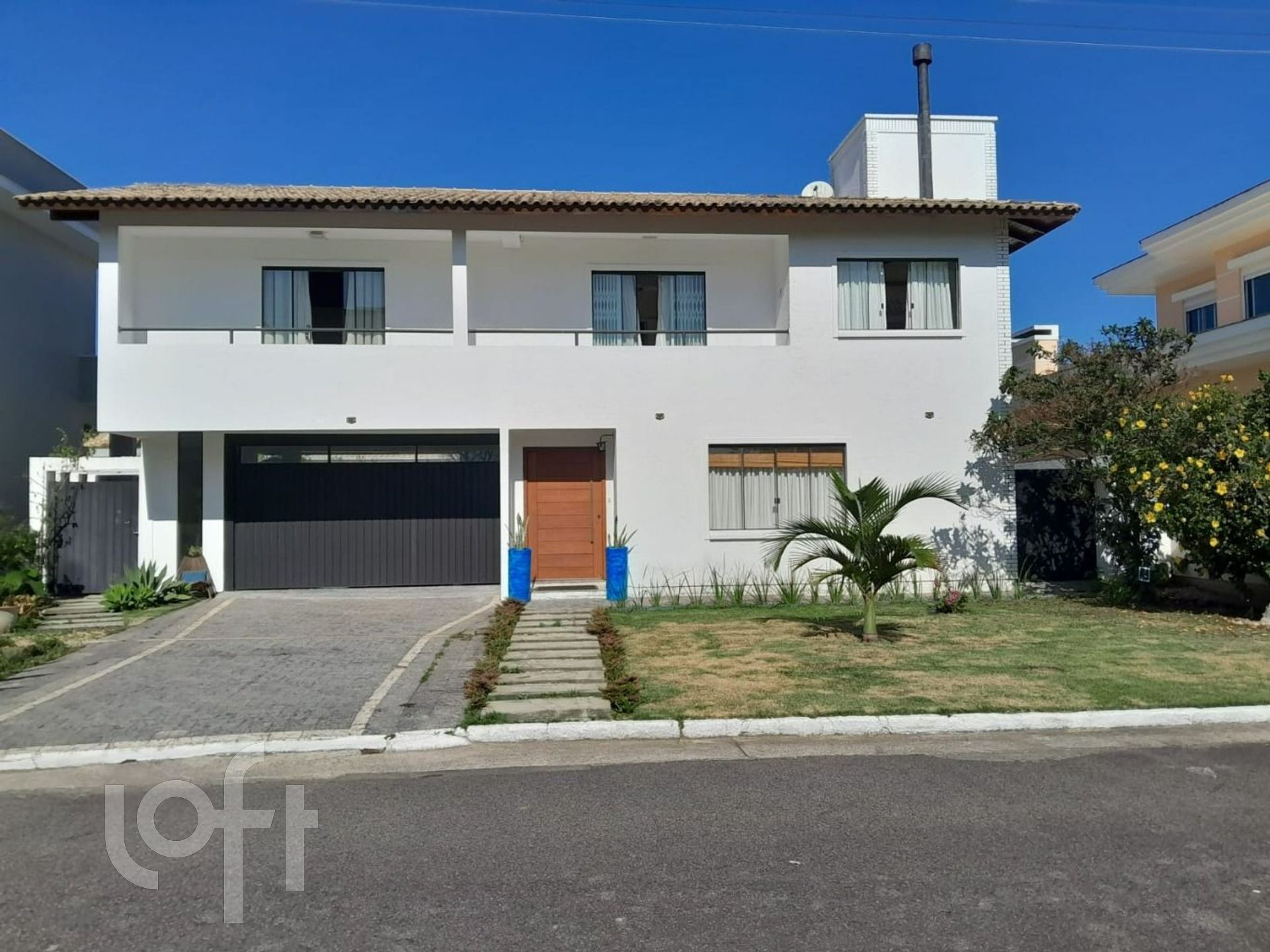 Casa Residencial com 267m², 4 quartos, no bairro Vargem do bom Jesus em Florianópolis