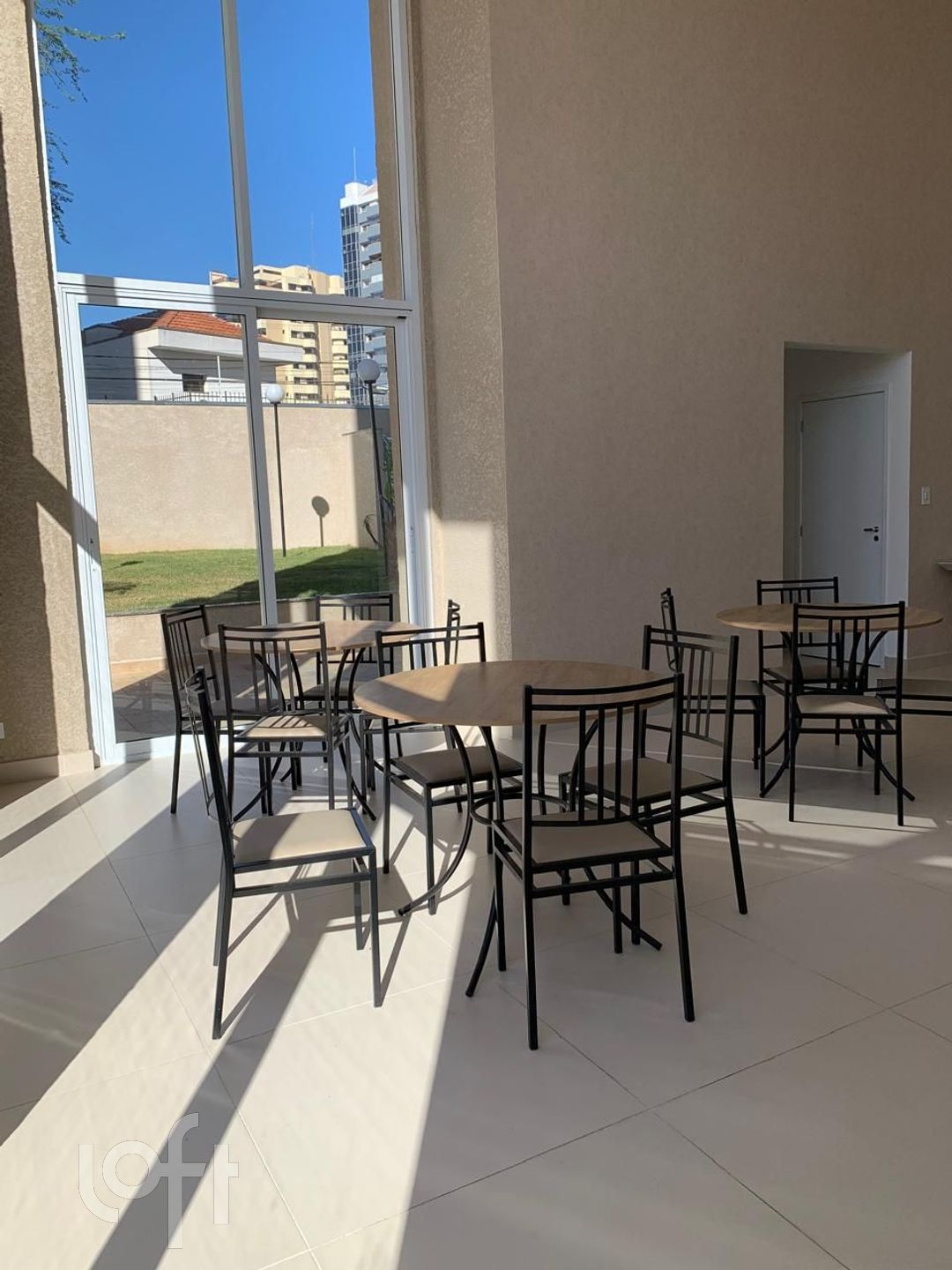 Apartamento à venda com 1 quarto, 42m² - Foto 23