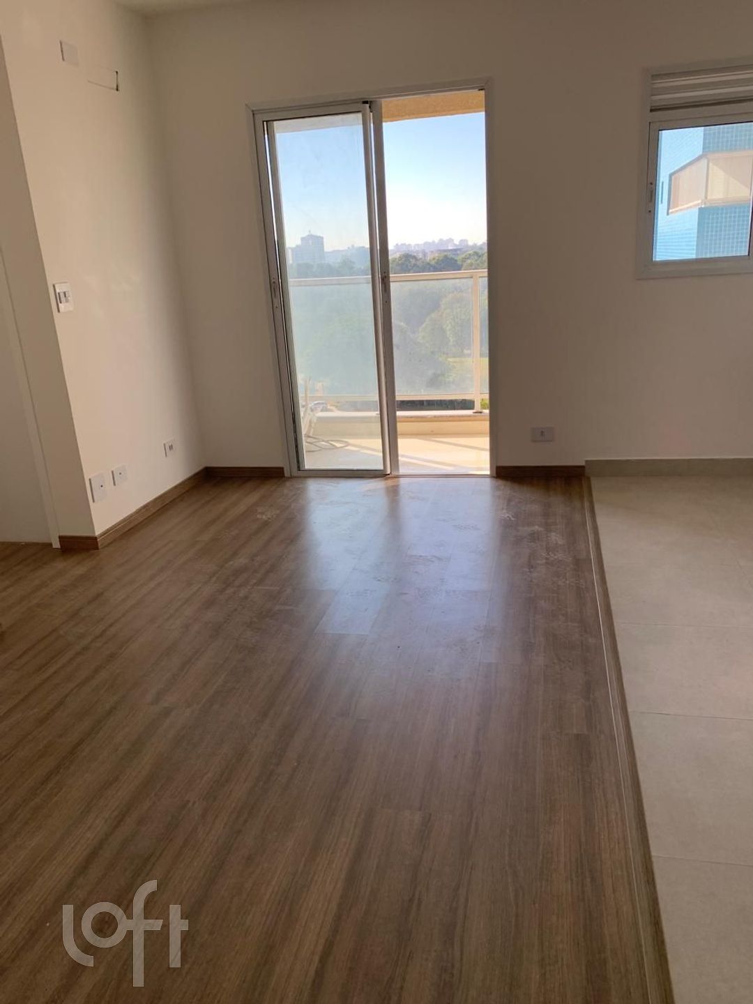 Apartamento à venda com 1 quarto, 42m² - Foto 1