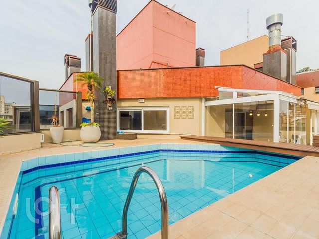 Apartamento com 303m², 4 dormitórios, 3 suítes, 3 vagas, Petrópolis em Porto Alegre