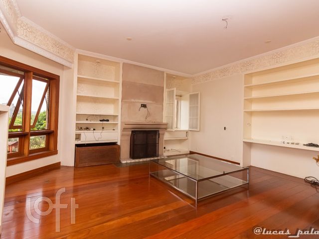 Apartamento com 304m², 3 dormitórios, 3 suítes, 4 vagas, Bela Vista em Porto Alegre