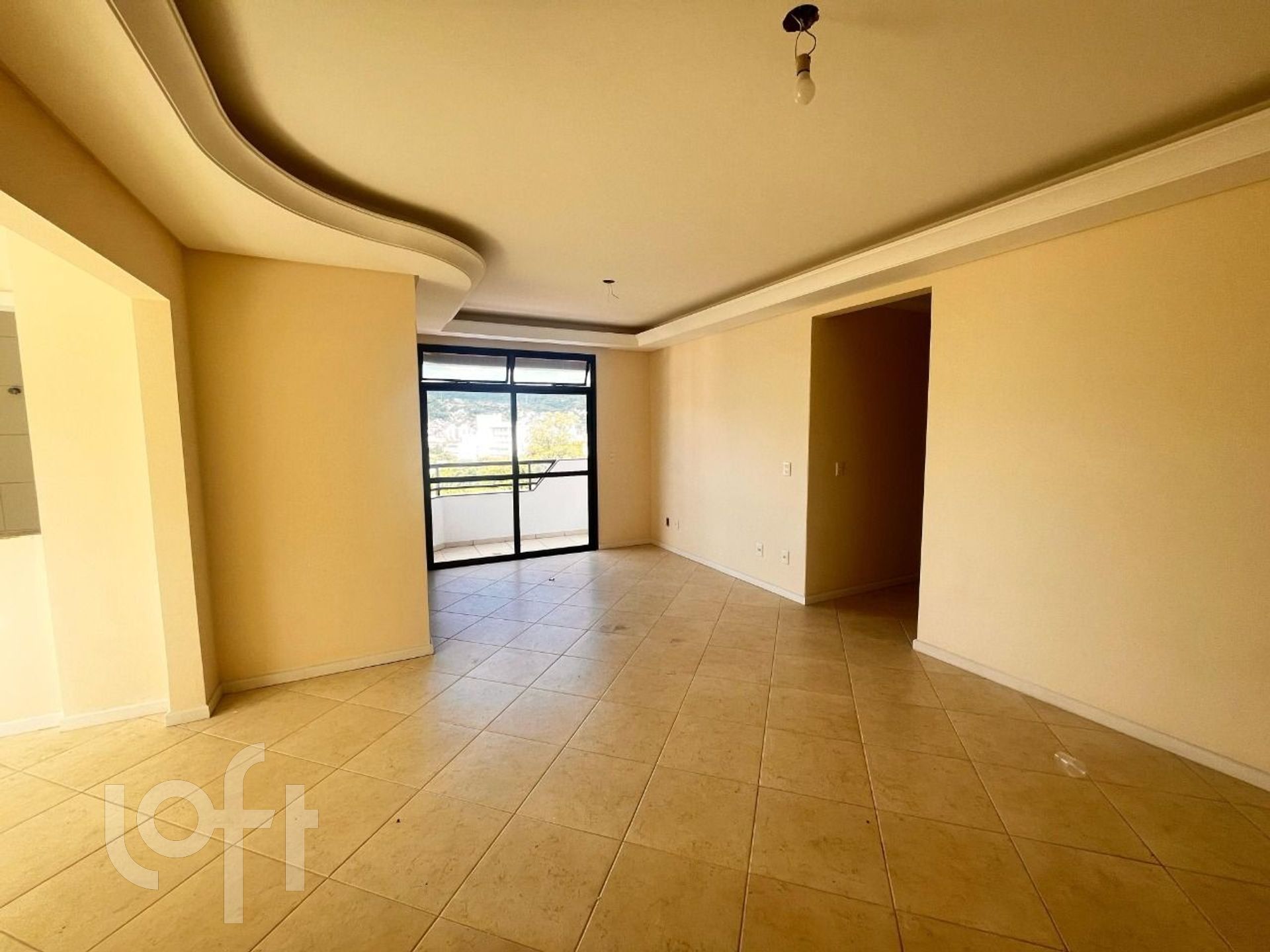 Cobertura a Venda 3 dormitórios ( 1 Suíte) - Bairro Carvoeira próximo UFSC - Florianópolis SC