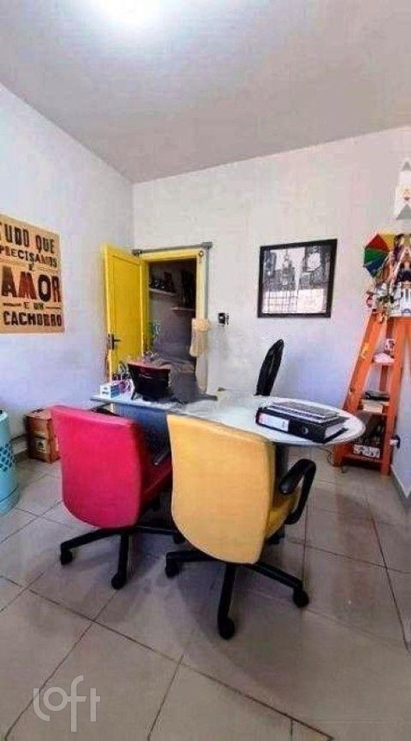 Casa à venda com 2 quartos, 80m² - Foto 12