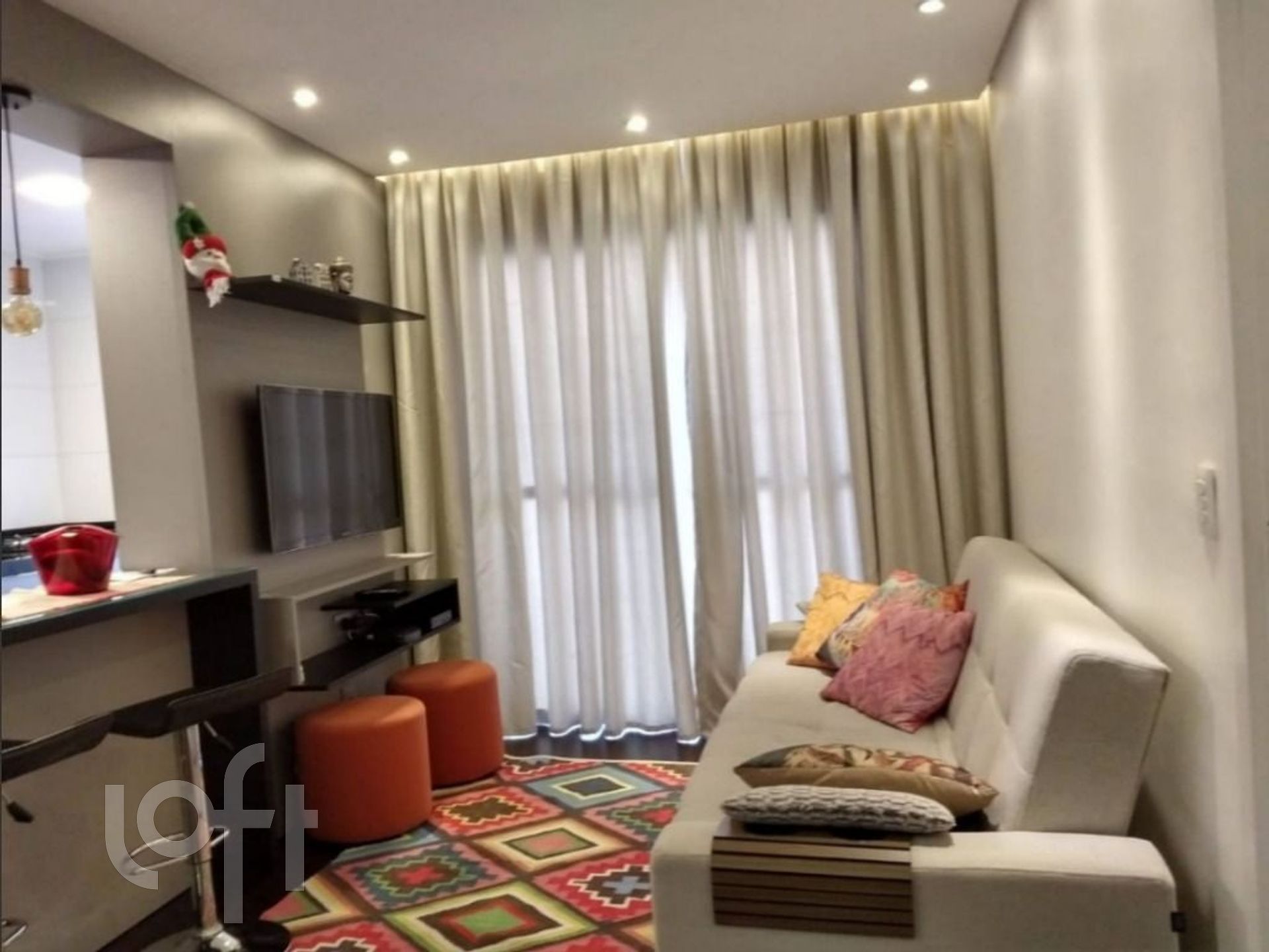 Apartamento à venda com 1 quarto, 45m² - Foto 1