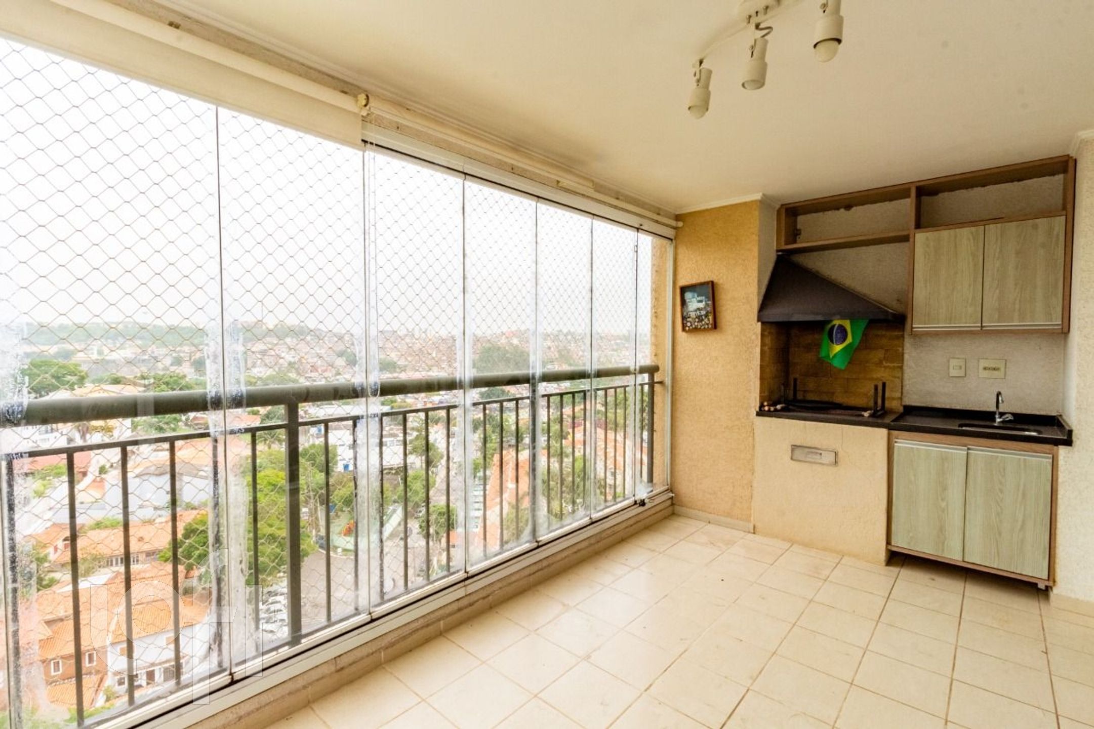 Apartamento à venda com 2 quartos, 75m² - Foto 8