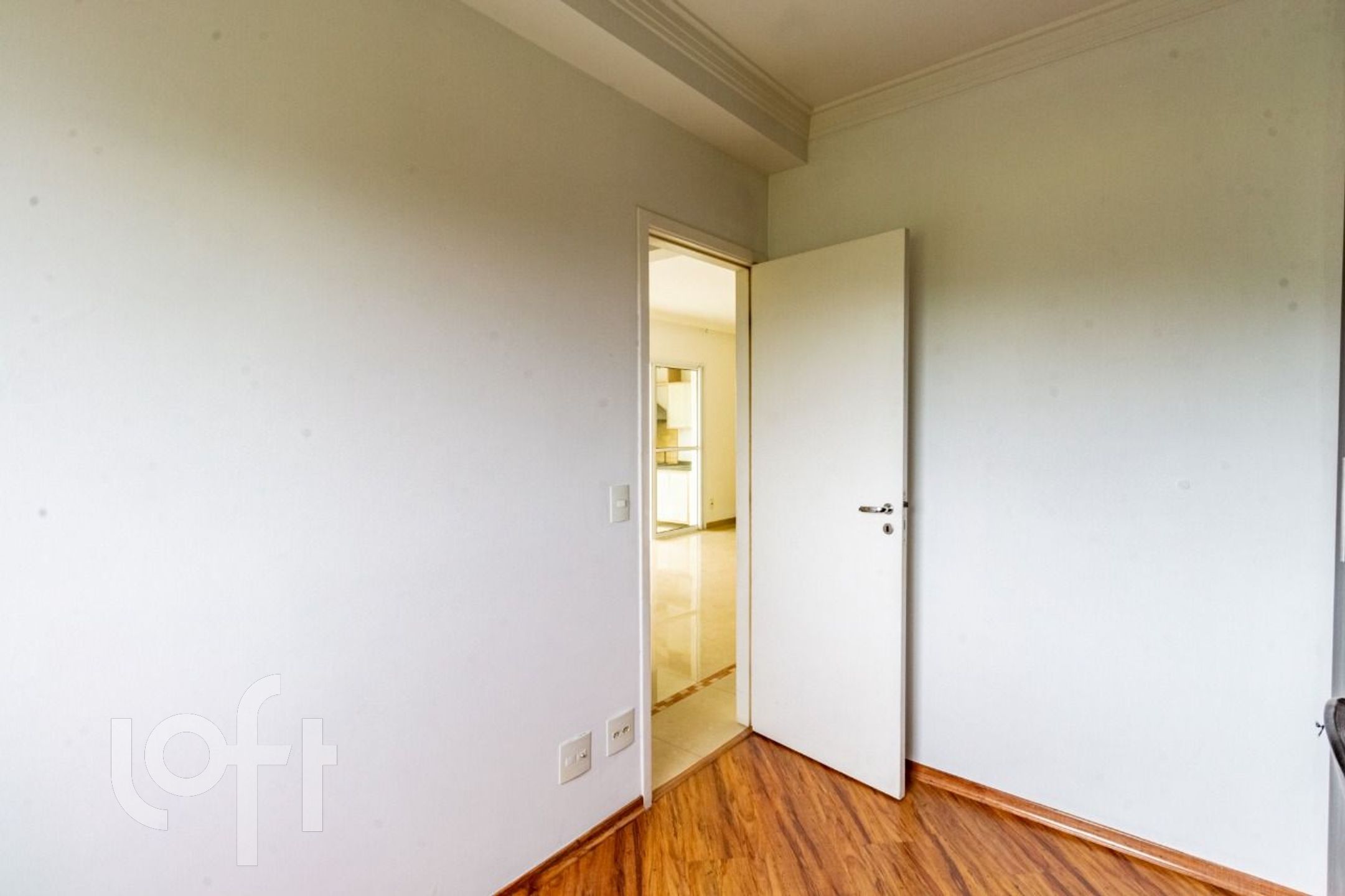 Apartamento à venda com 2 quartos, 75m² - Foto 14