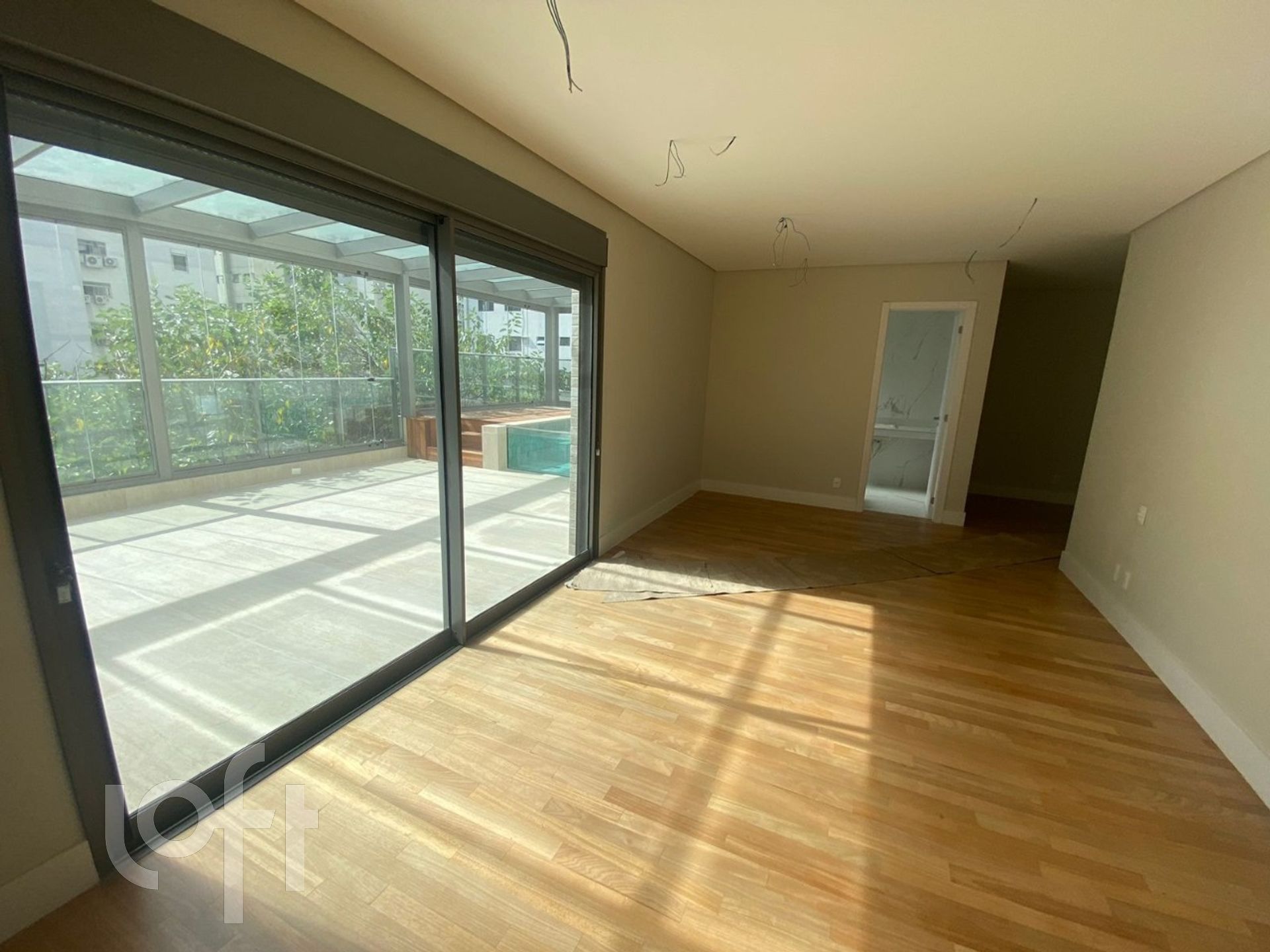 Apartamento à venda com 3 quartos, 265m² - Foto 7