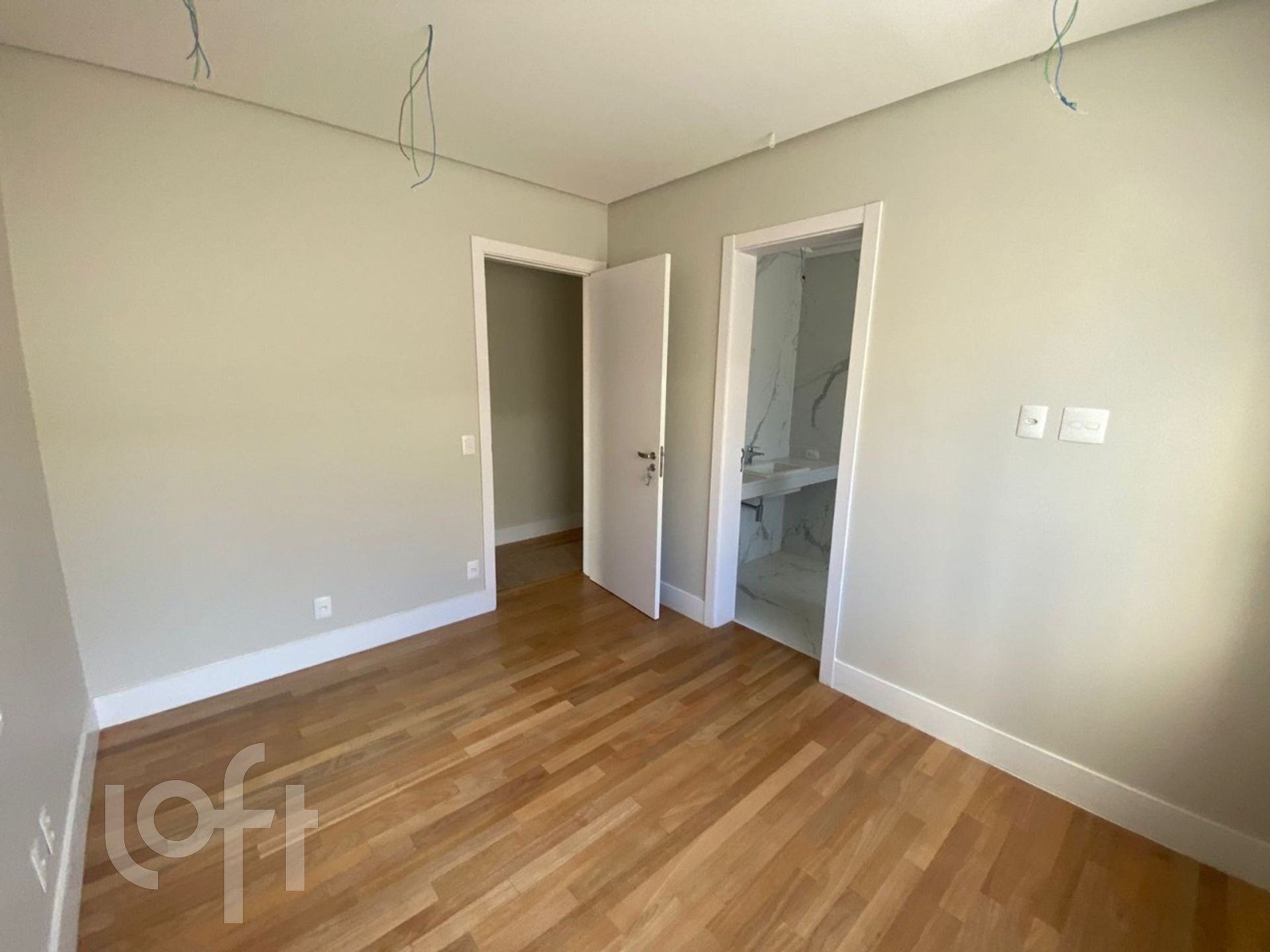 Apartamento à venda com 3 quartos, 265m² - Foto 18