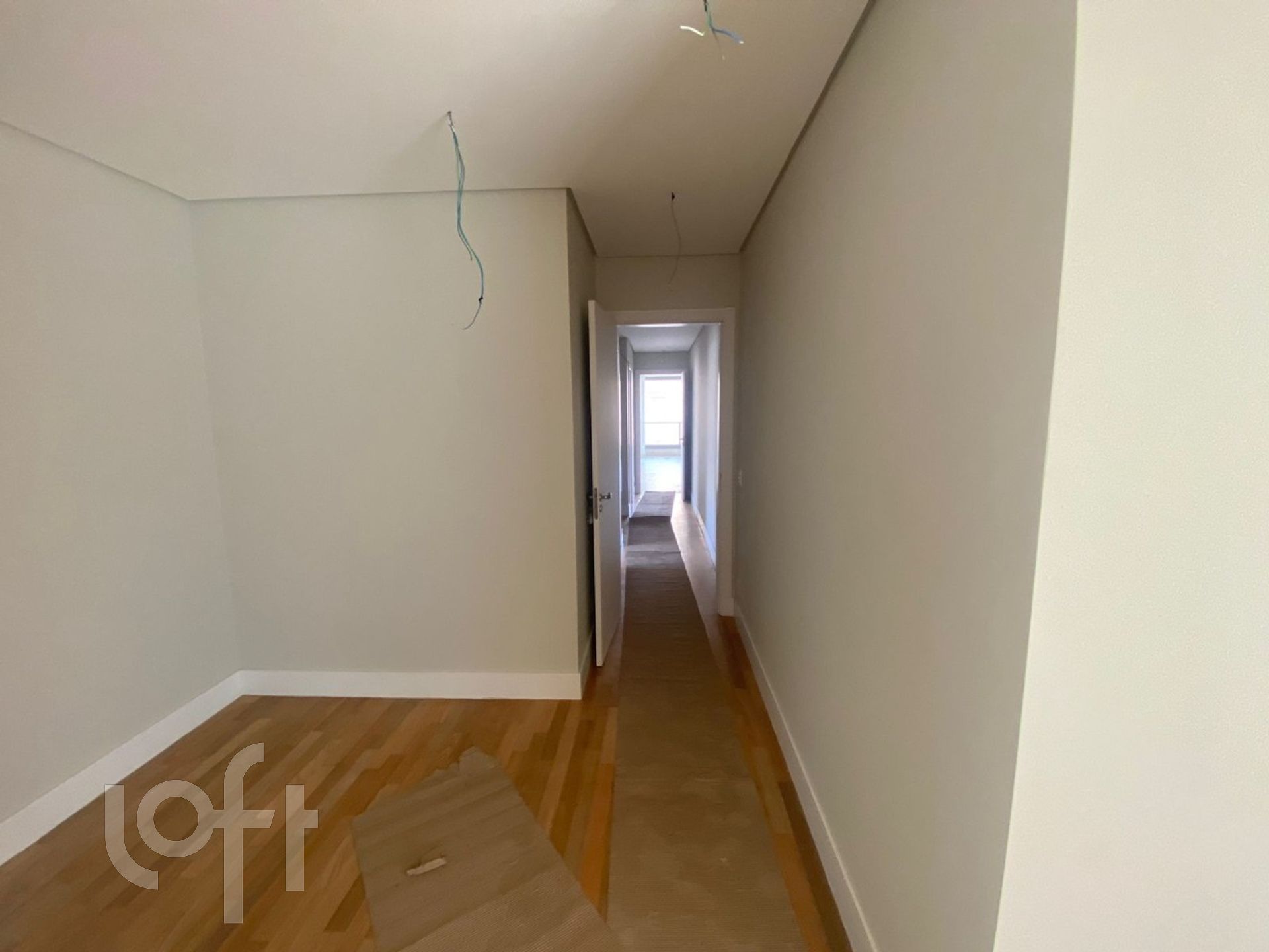 Apartamento à venda com 3 quartos, 265m² - Foto 19