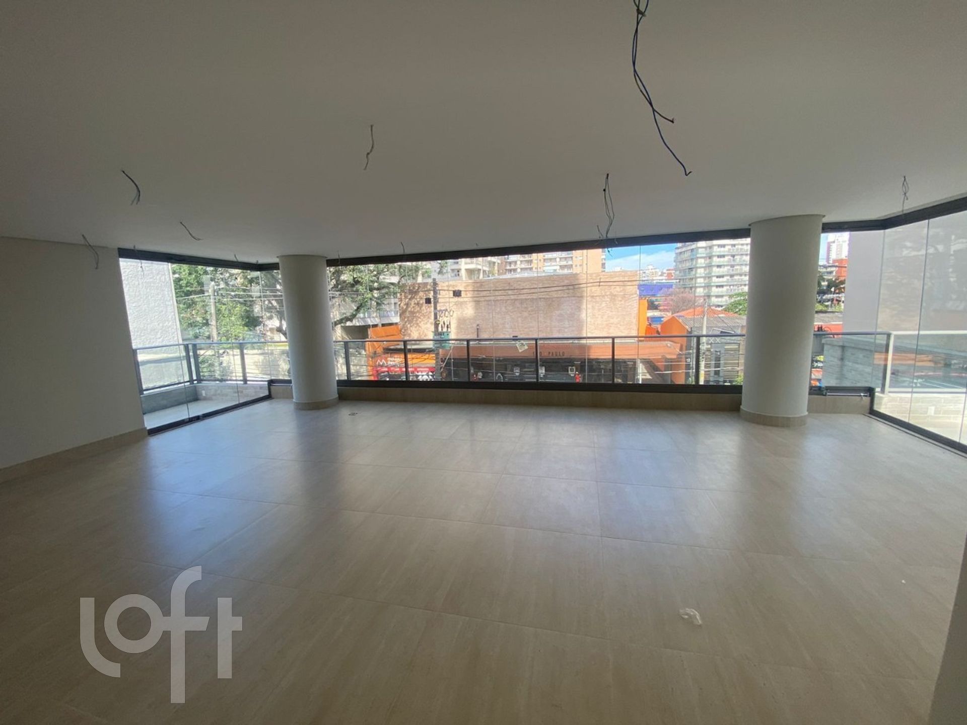 Apartamento à venda com 3 quartos, 265m² - Foto 5